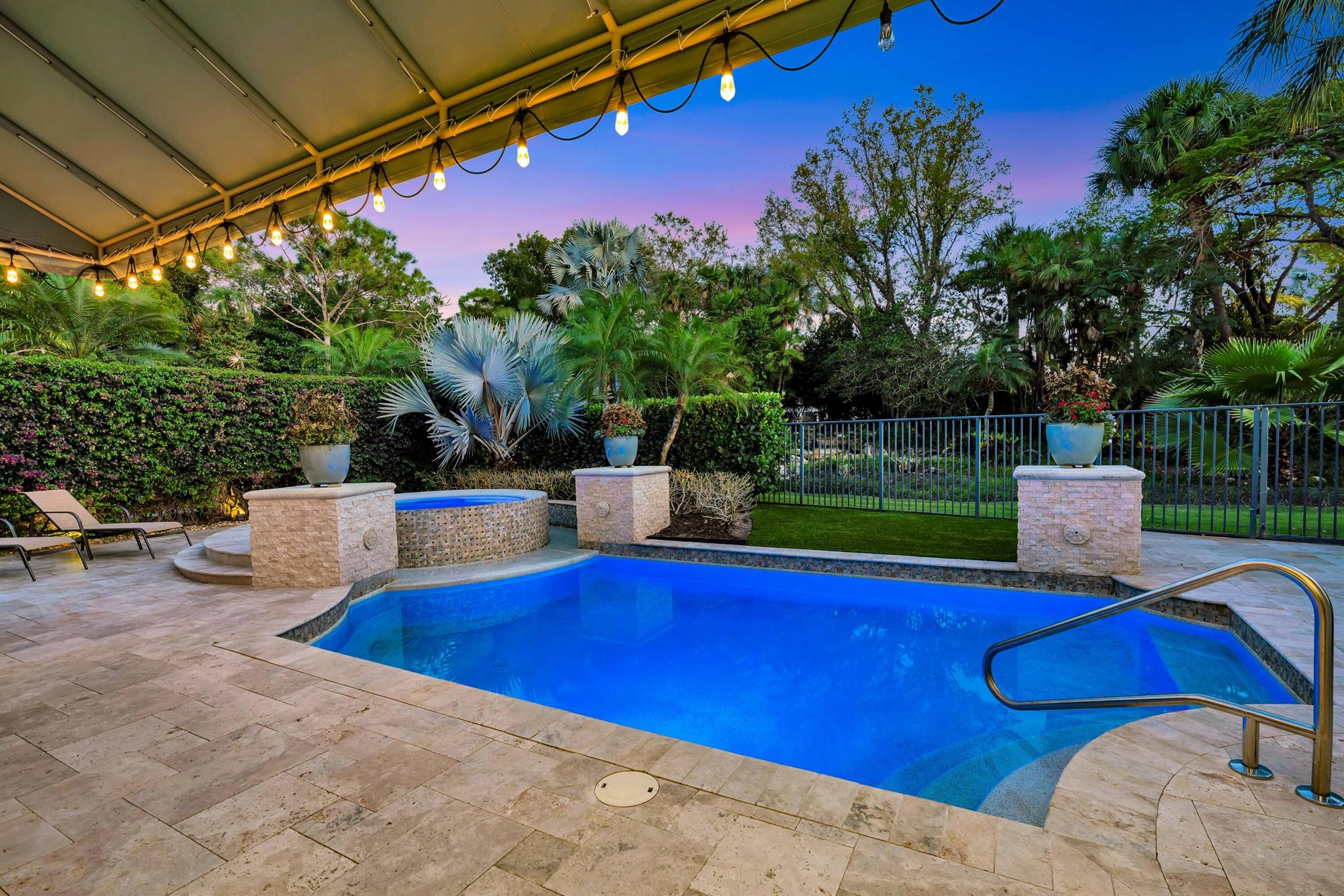 OLD PALM 2 - Residential