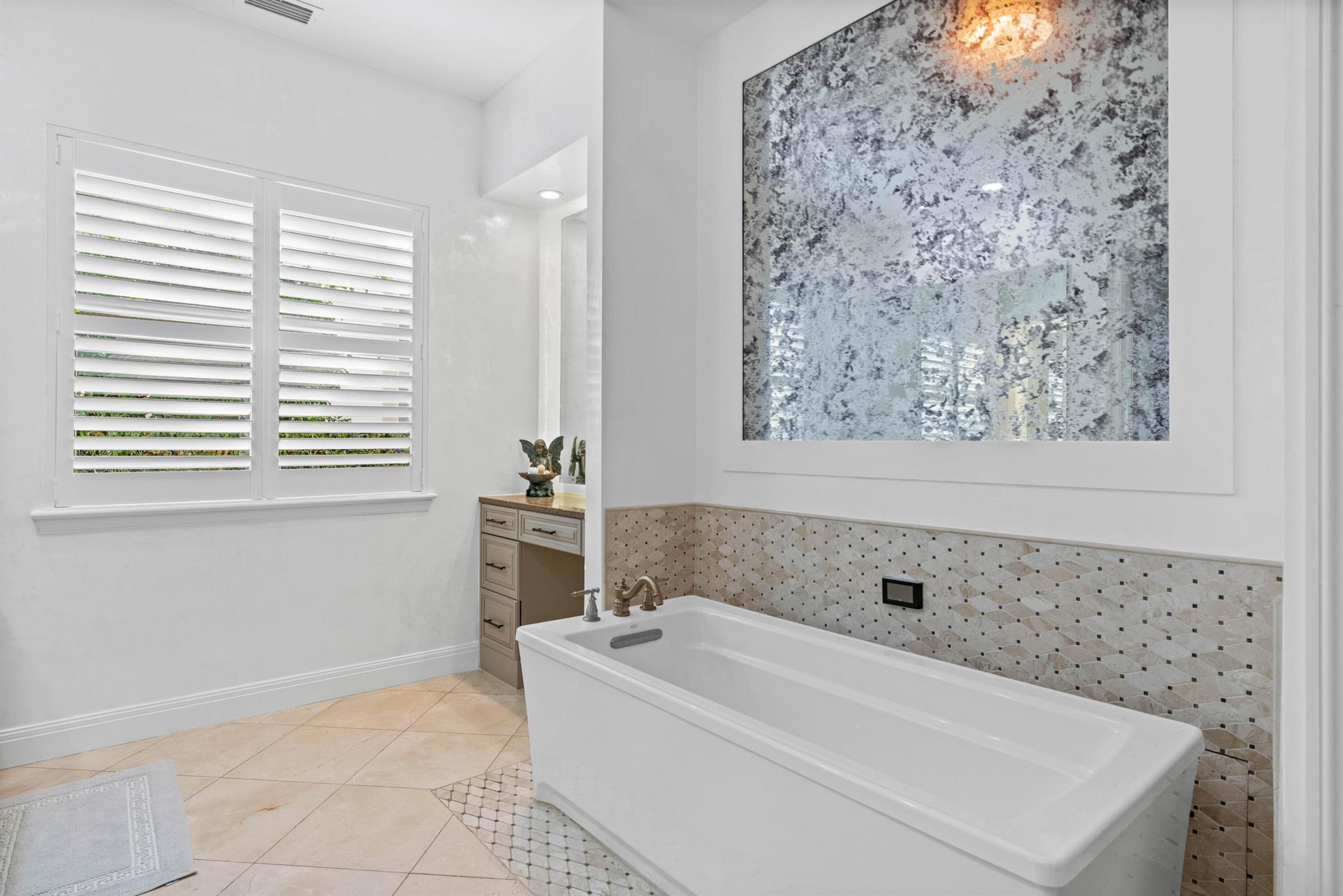 OLD PALM 2 - Residential