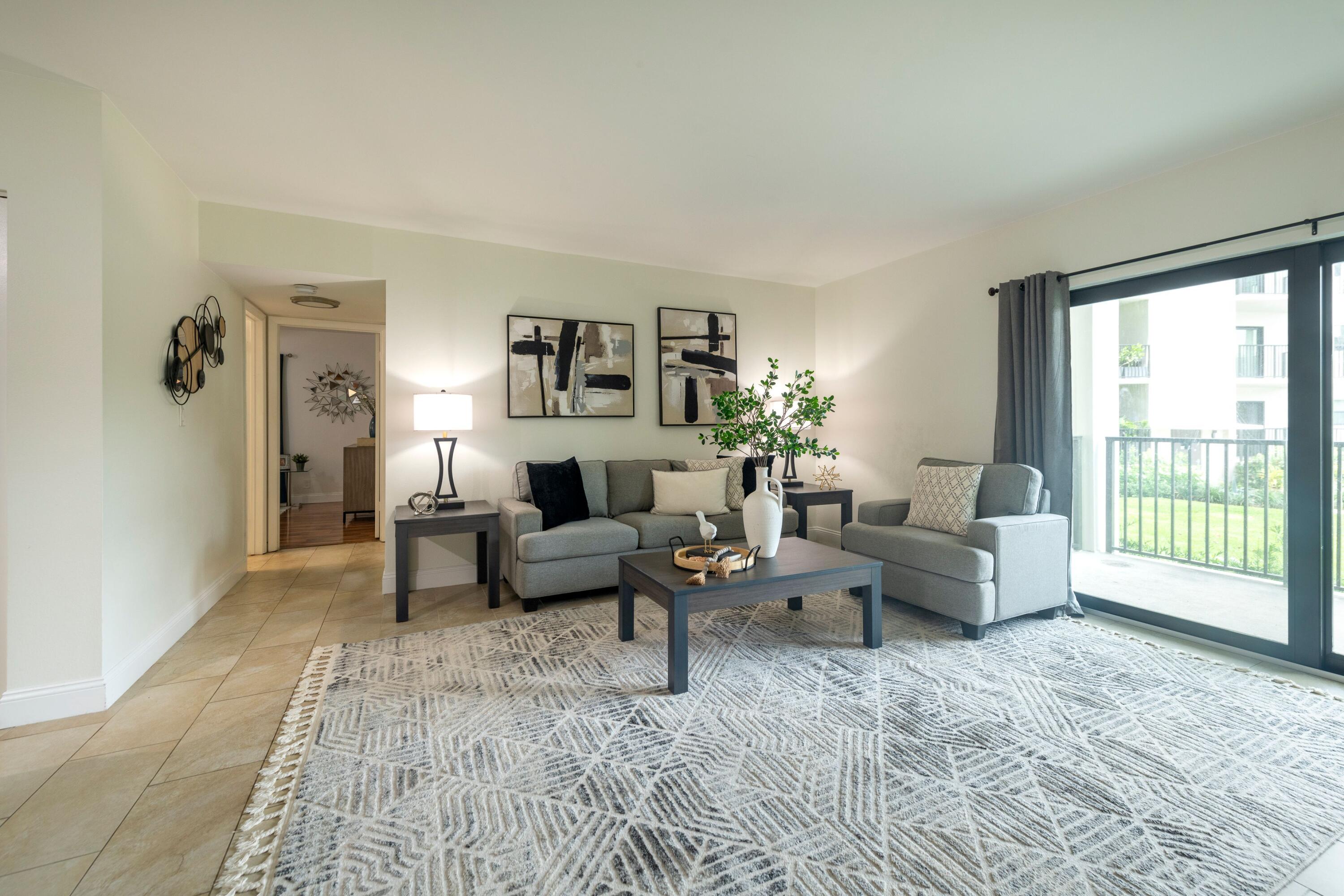 RIVER REACH CONDOMINIUM I - Residential