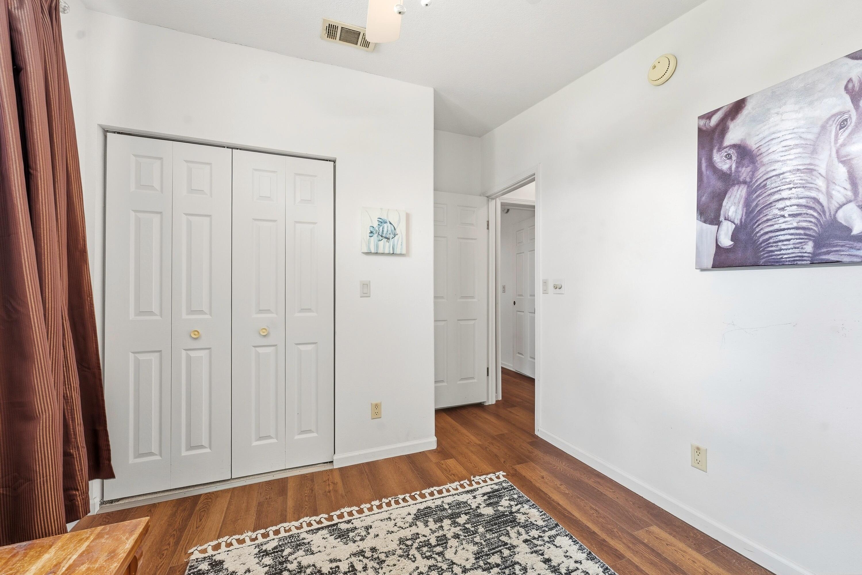 RIDGEWAY - Residential