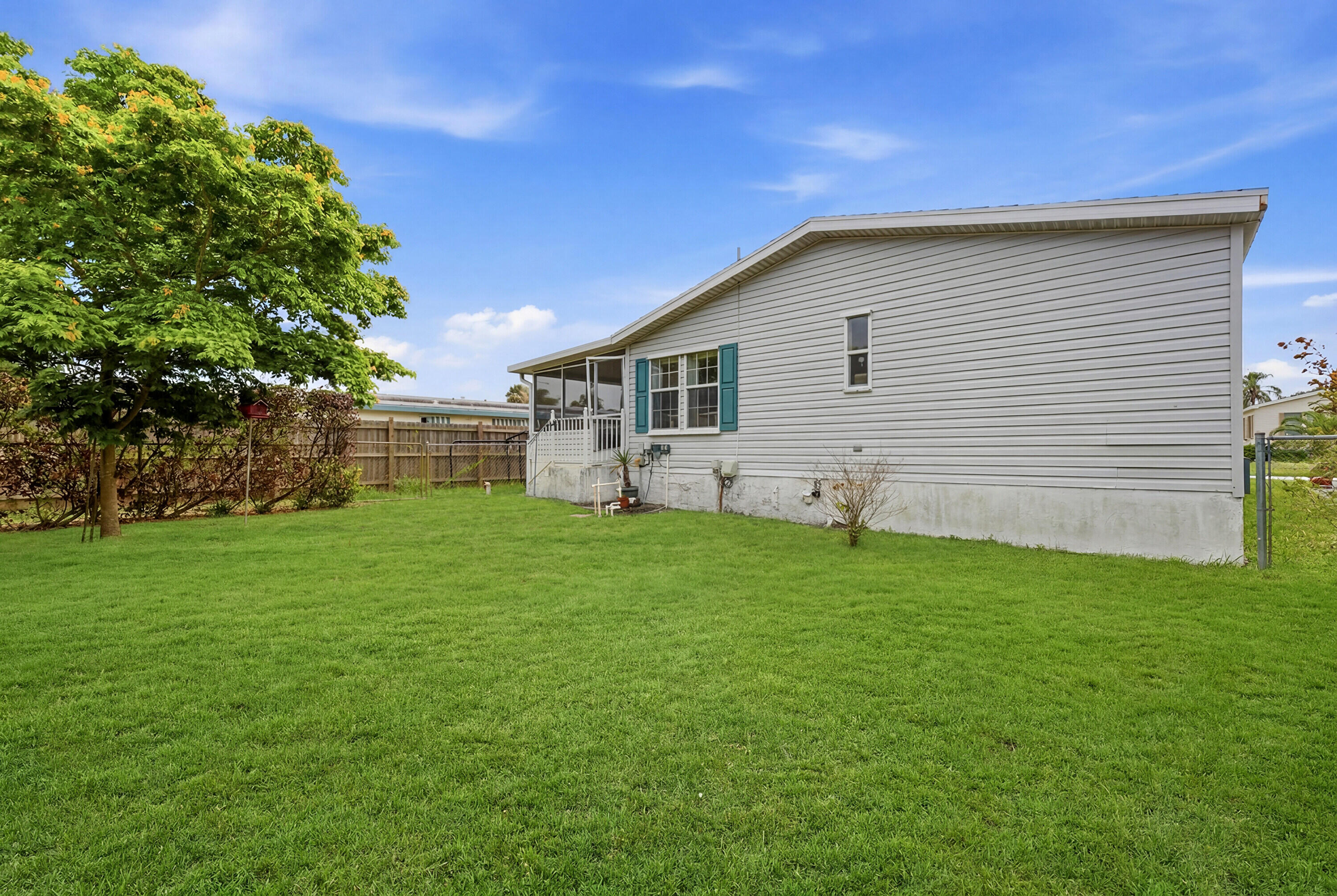 RIDGEWAY - Residential