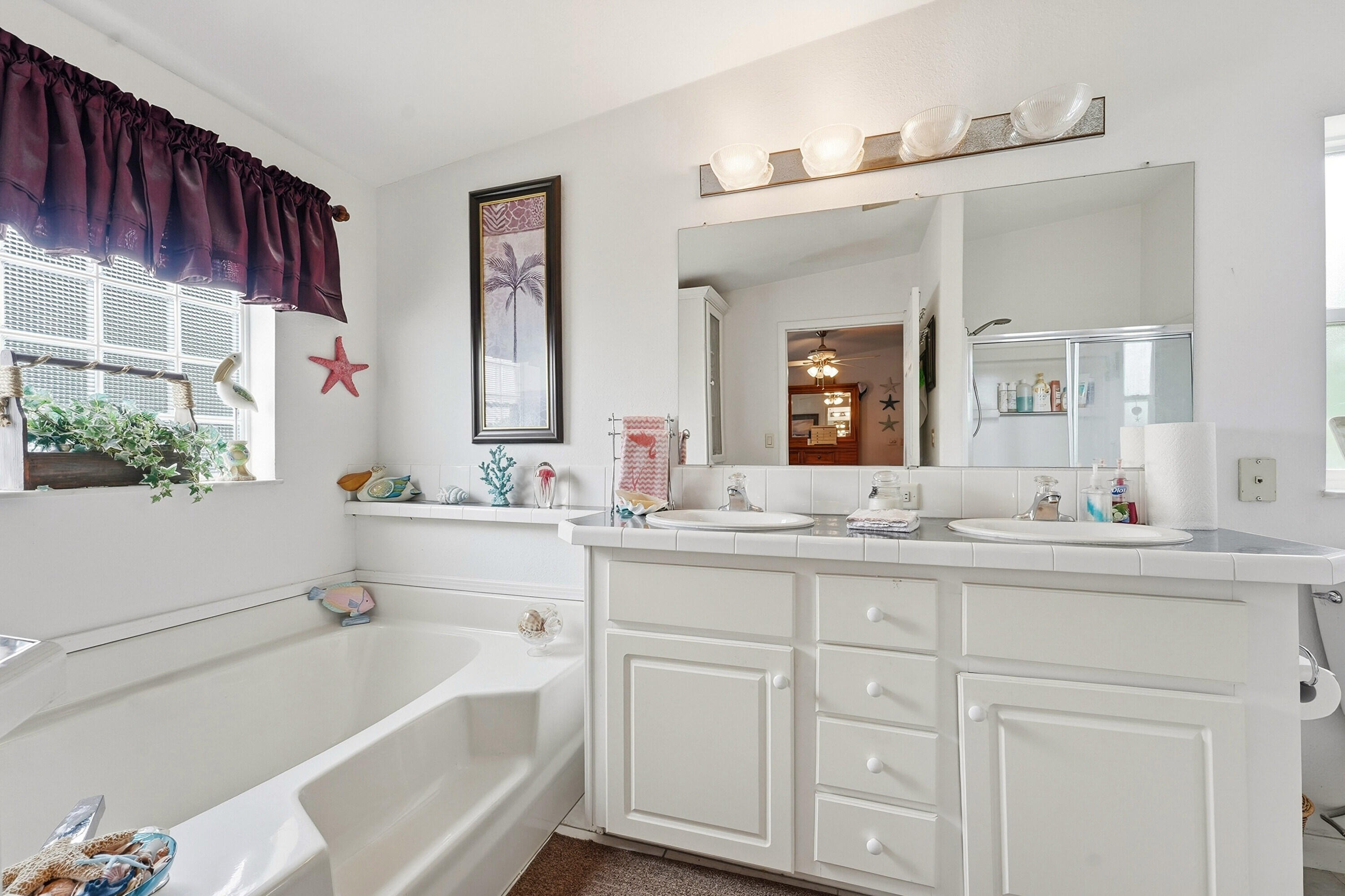 RIDGEWAY - Residential