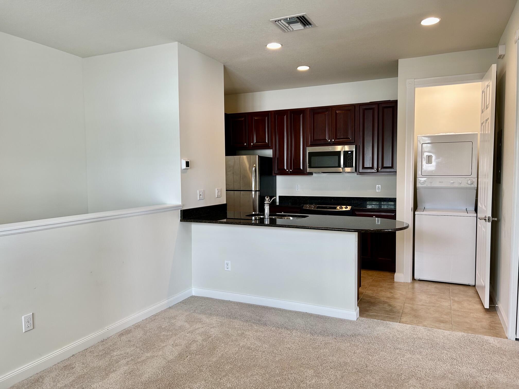 MALLORY CREEK AT ABACOA 2 - Residential Lease