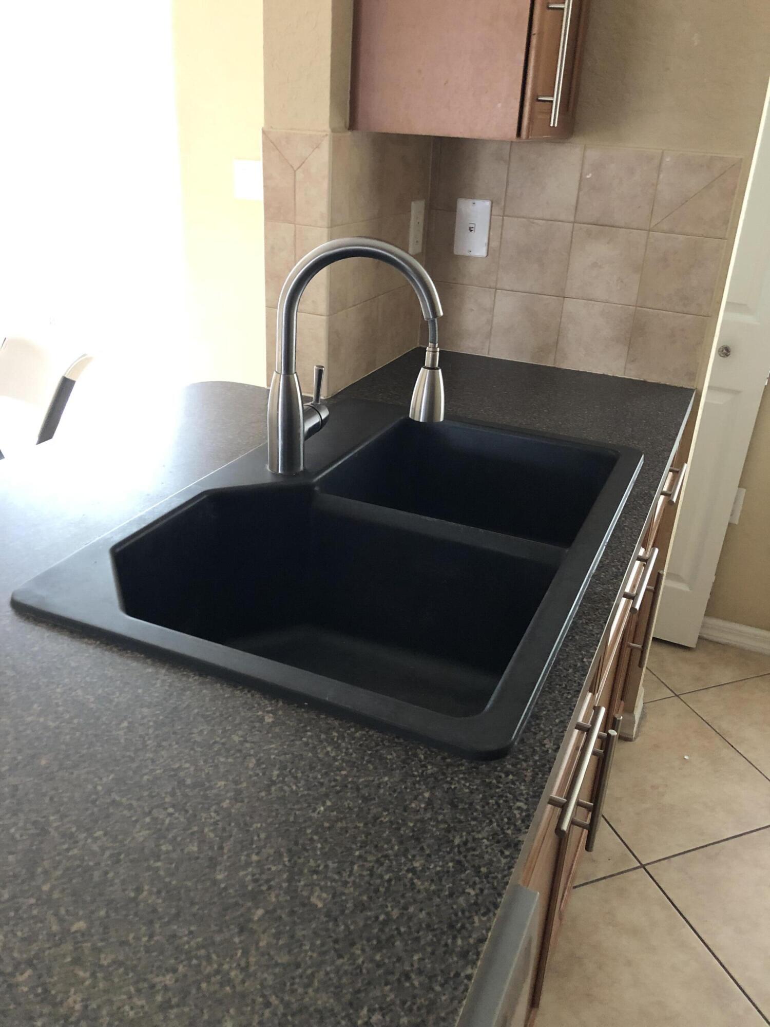 MONTEREY BAY PUD - Residential Lease