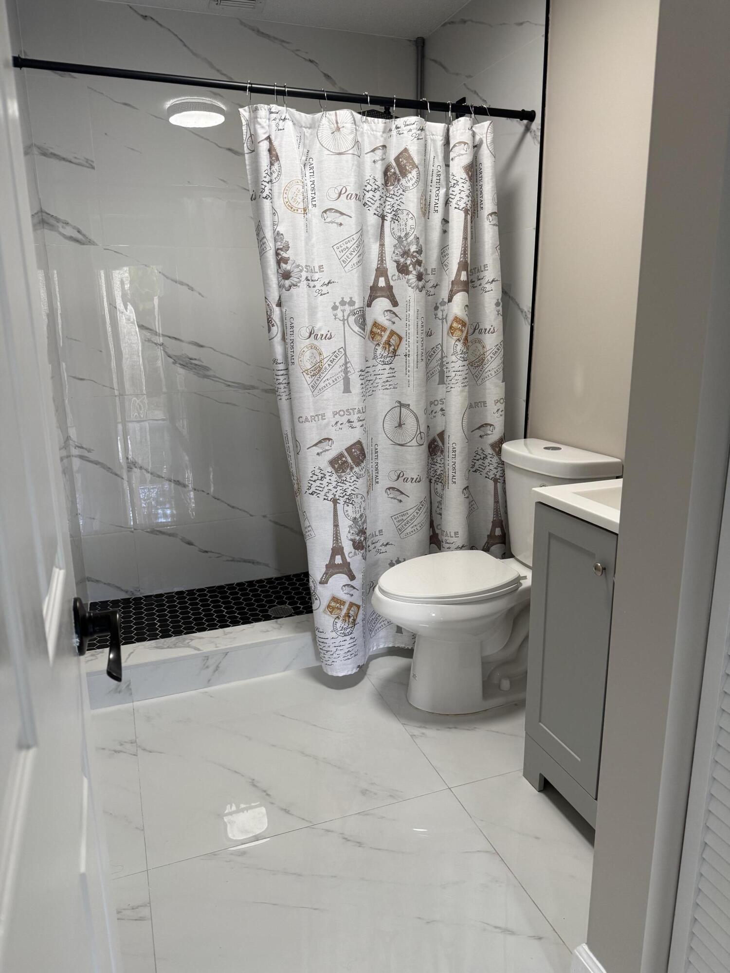 LOXAHATCHEE GROVES - Residential
