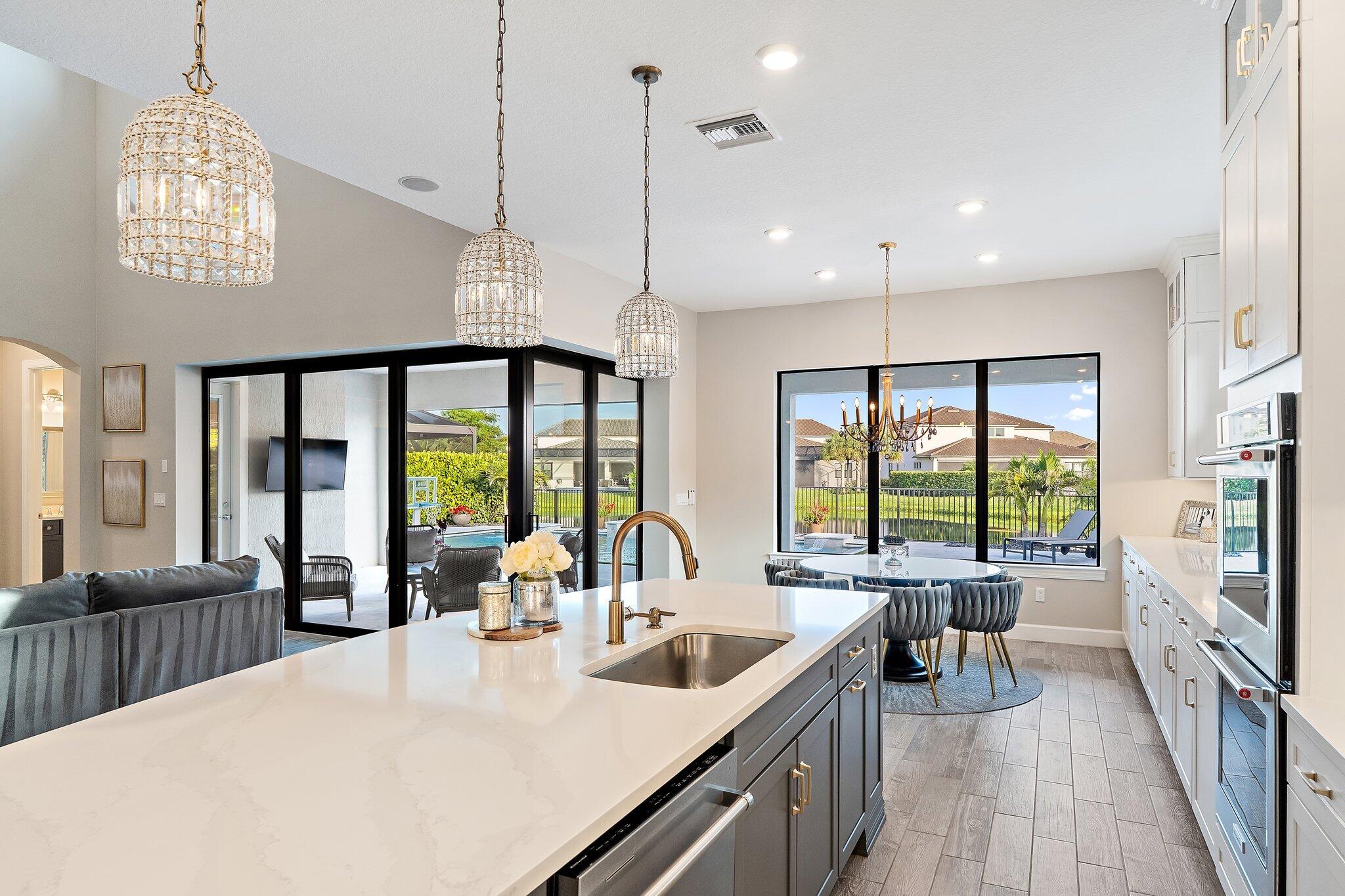 SONOMA ISLES - Residential