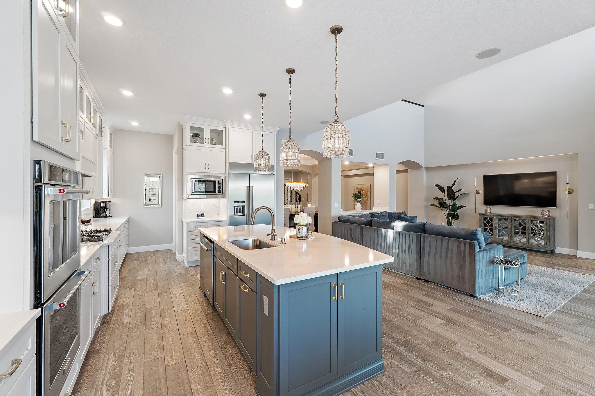 SONOMA ISLES - Residential