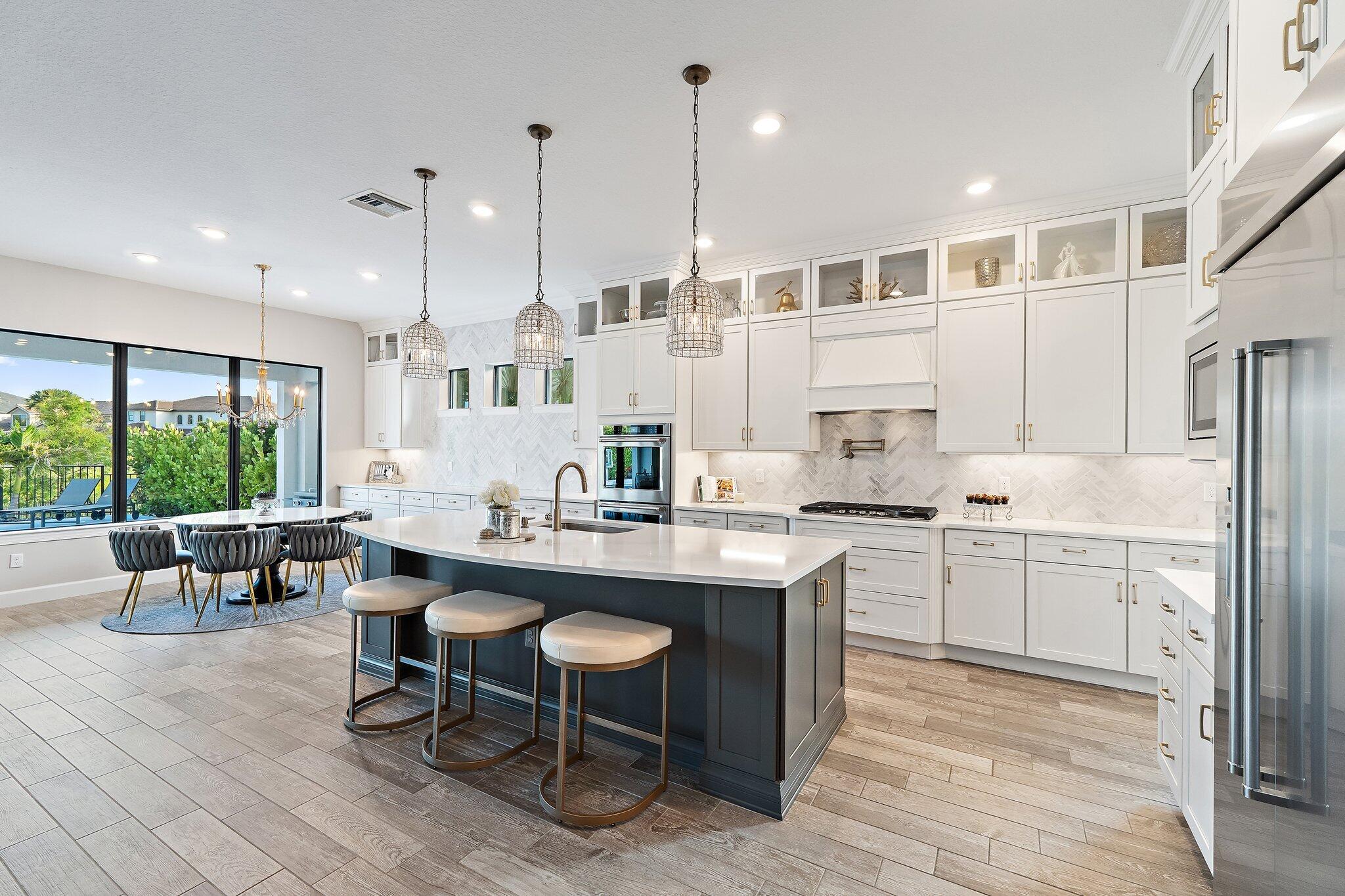 SONOMA ISLES - Residential