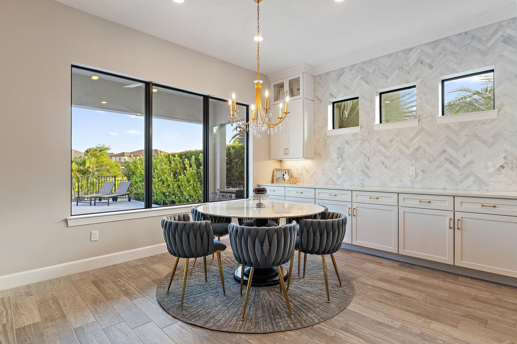 SONOMA ISLES - Residential