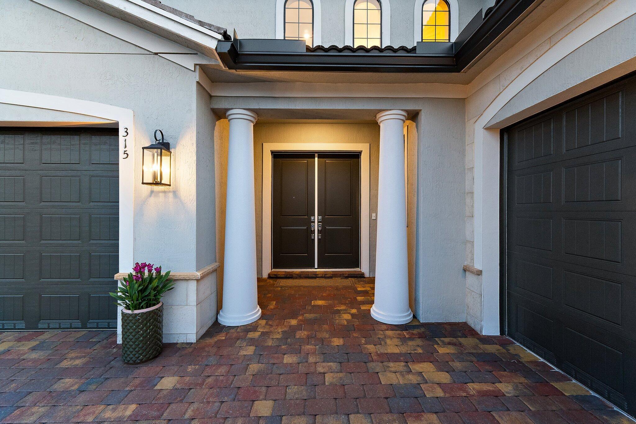 SONOMA ISLES - Residential