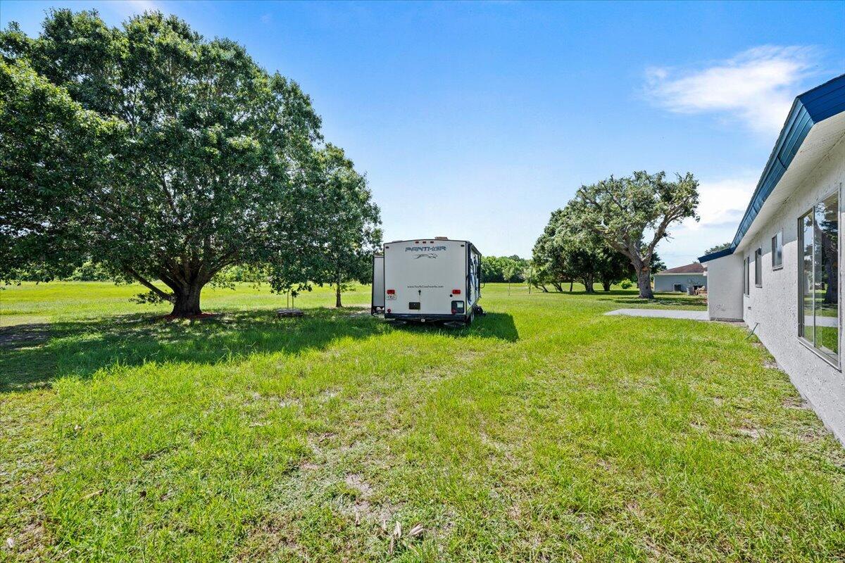 PORT ST LUCIE SECTION 42 1ST REPLAT - Residential