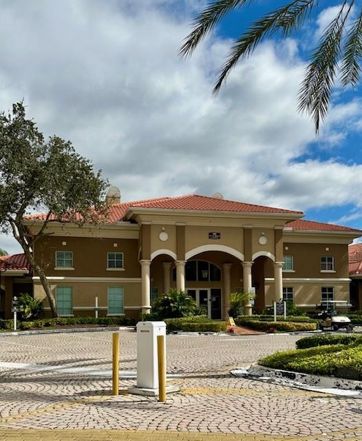 MARQUESA CONDO - Residential Lease