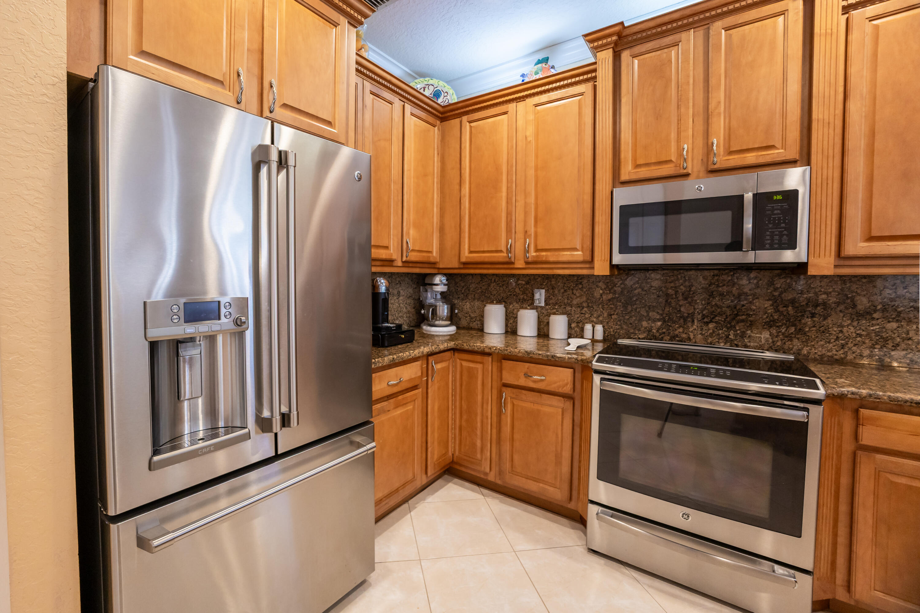 CANYON ISLES 1 - Residential