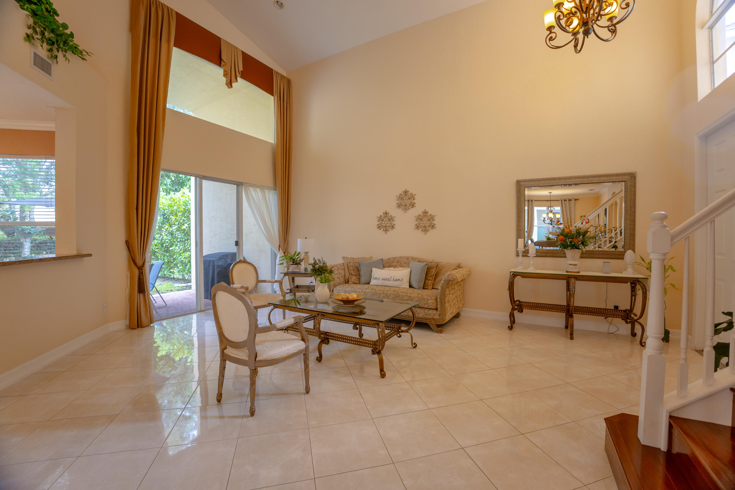 CANYON ISLES 1 - Residential