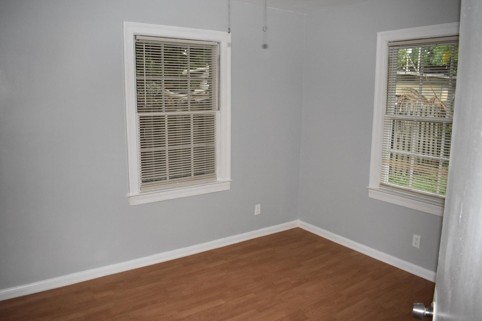RIDGELAND PARK - Residential Lease