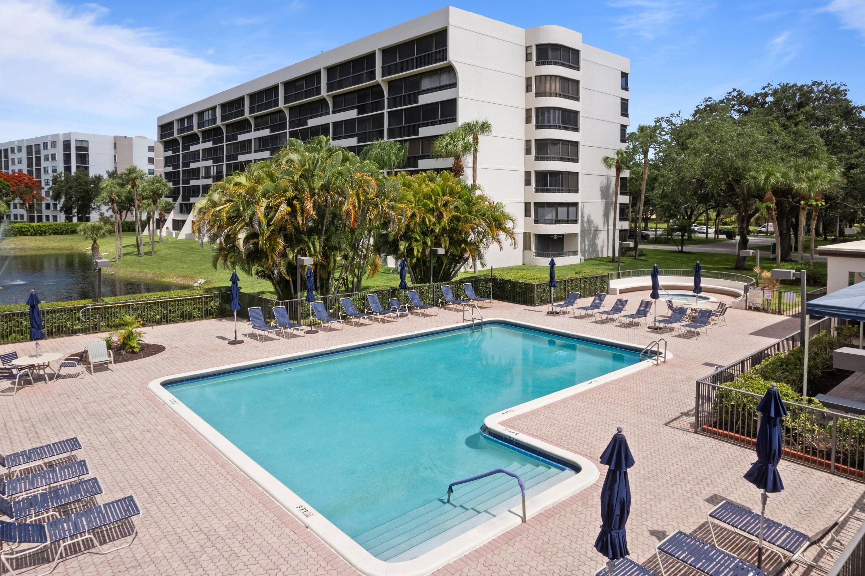 GLENS CONDO - Residential