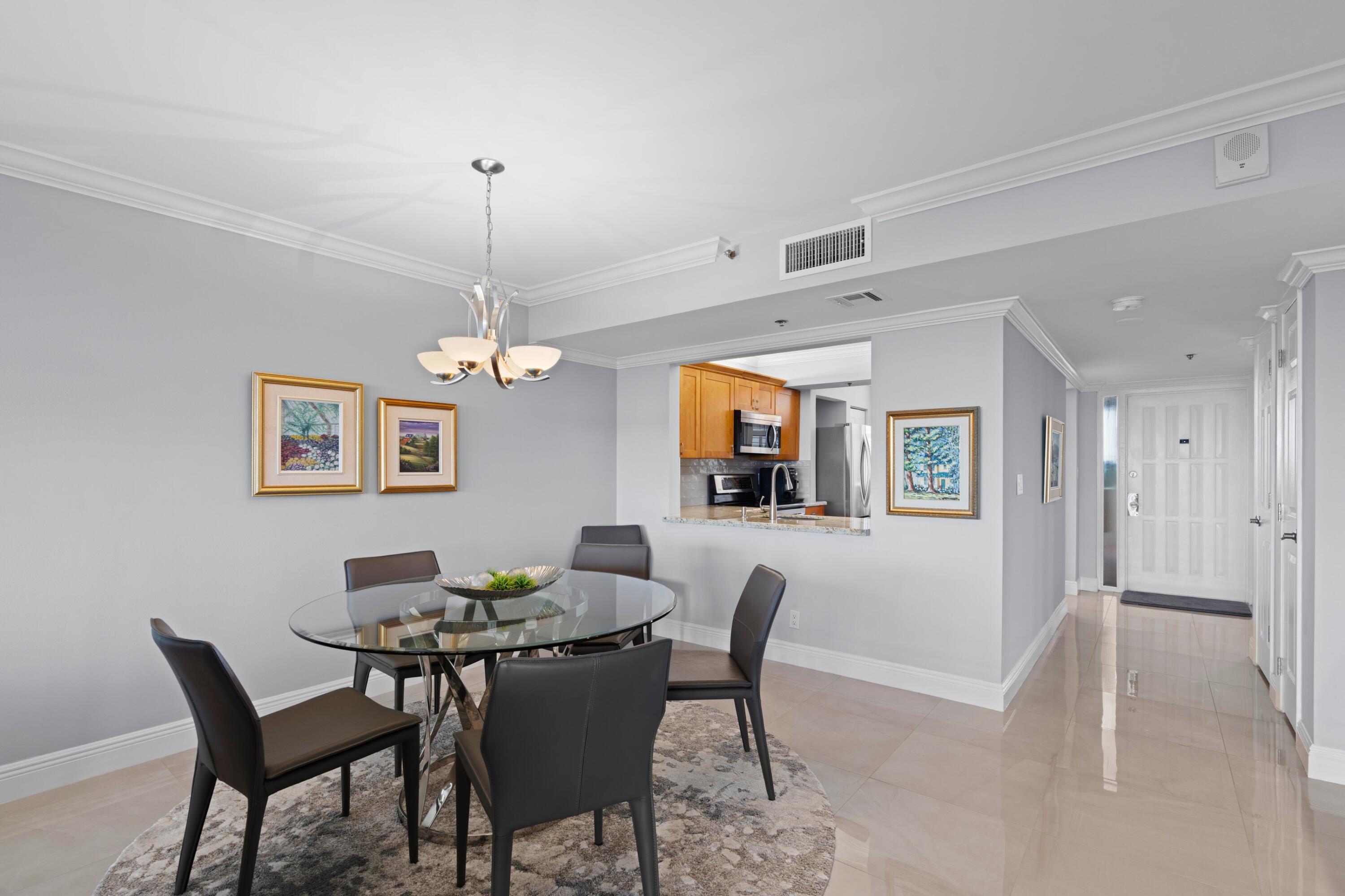 GLENS CONDO - Residential
