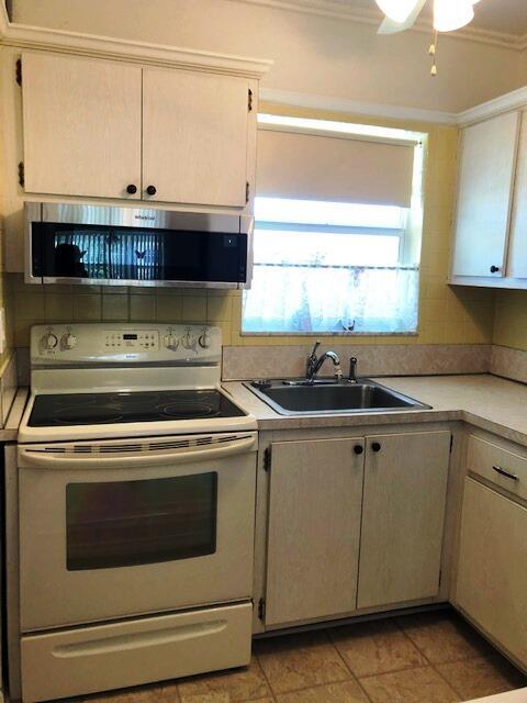 LEISUREVILLE LAKE CONDO - Residential