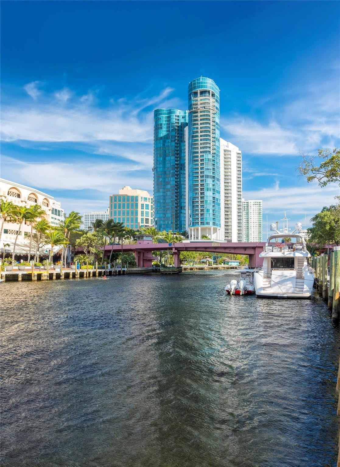 Las Olas River House - Residential