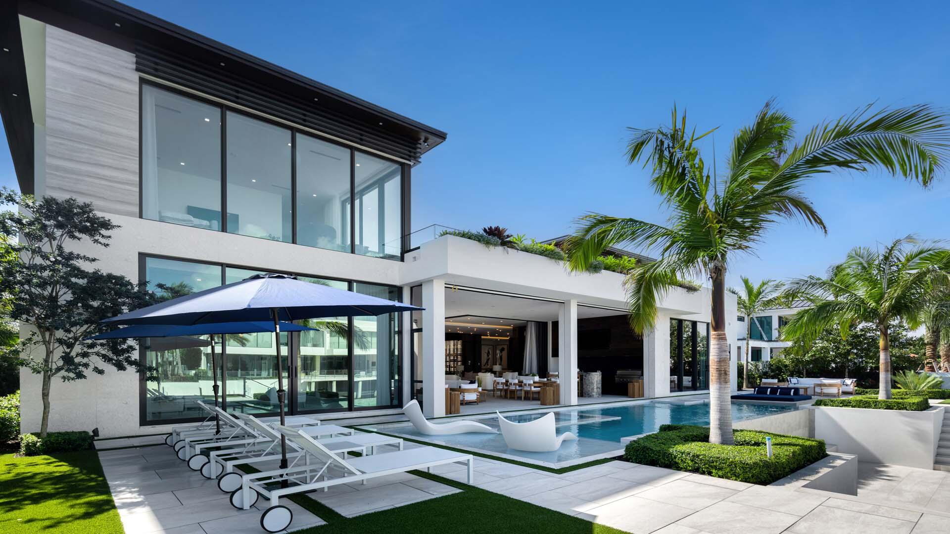 ROYAL PALM YACHT & COUNTRY CLUB - Residential