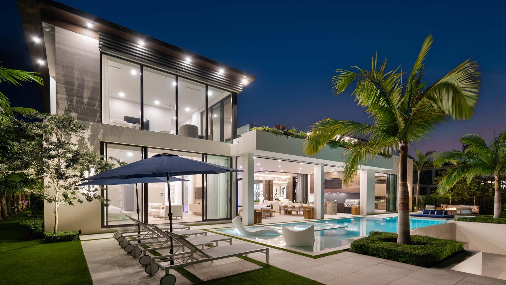 ROYAL PALM YACHT & COUNTRY CLUB - Residential