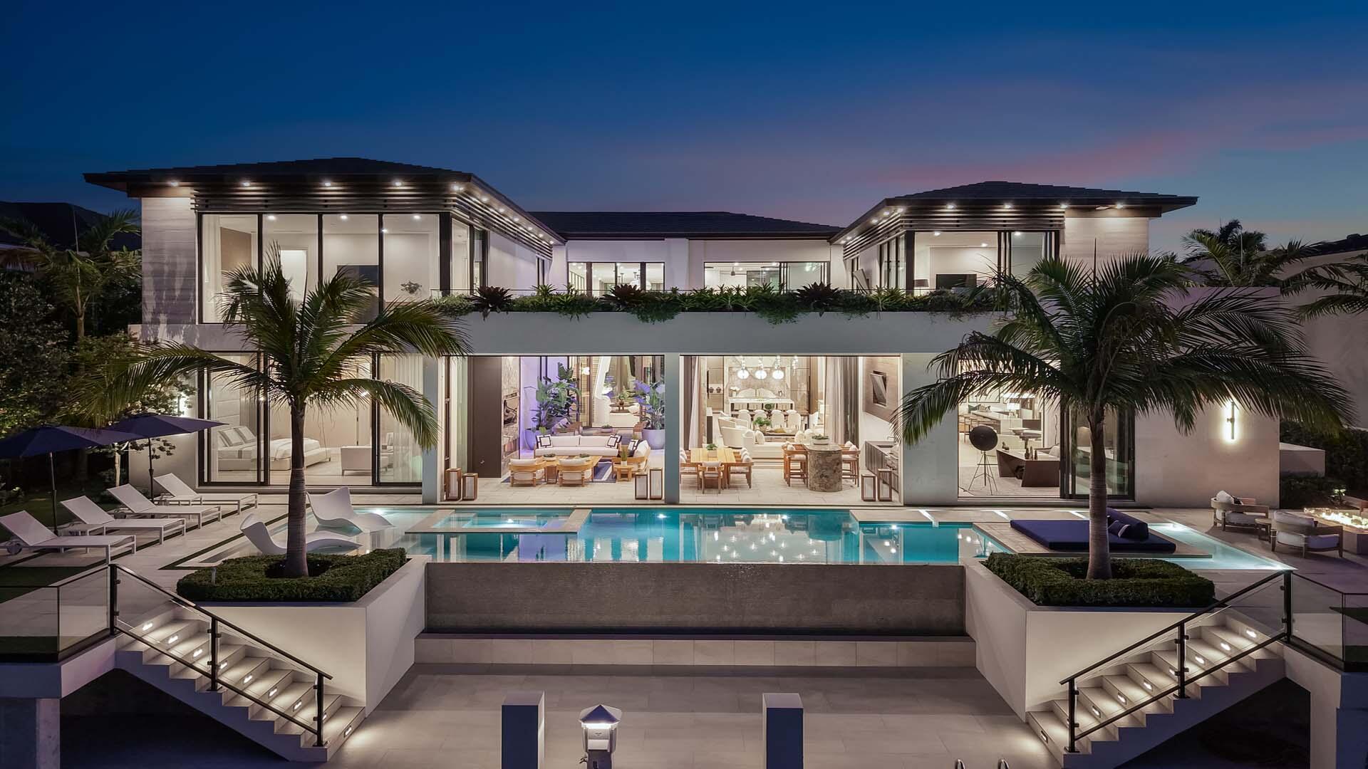 ROYAL PALM YACHT & COUNTRY CLUB - Residential