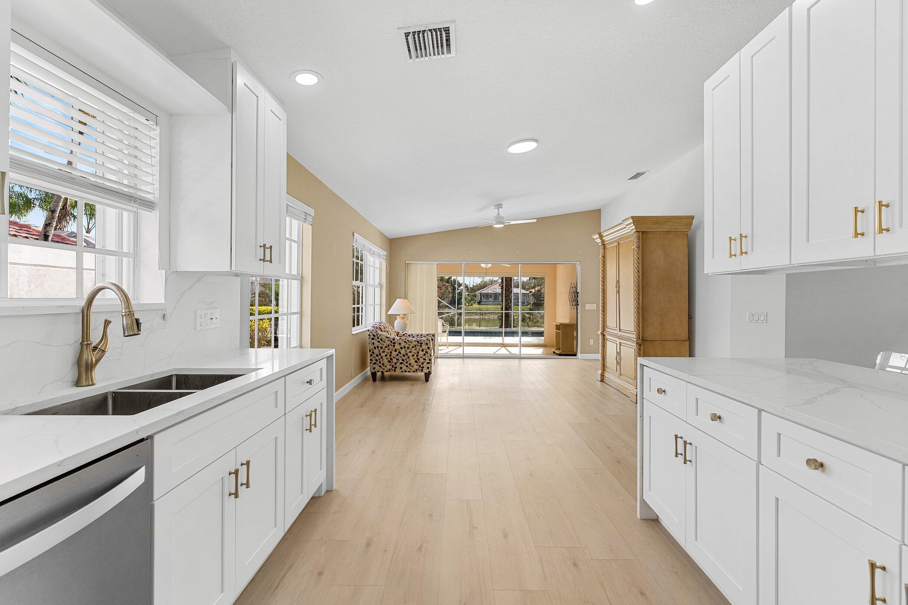 RIVERWALK PL 9 - Residential