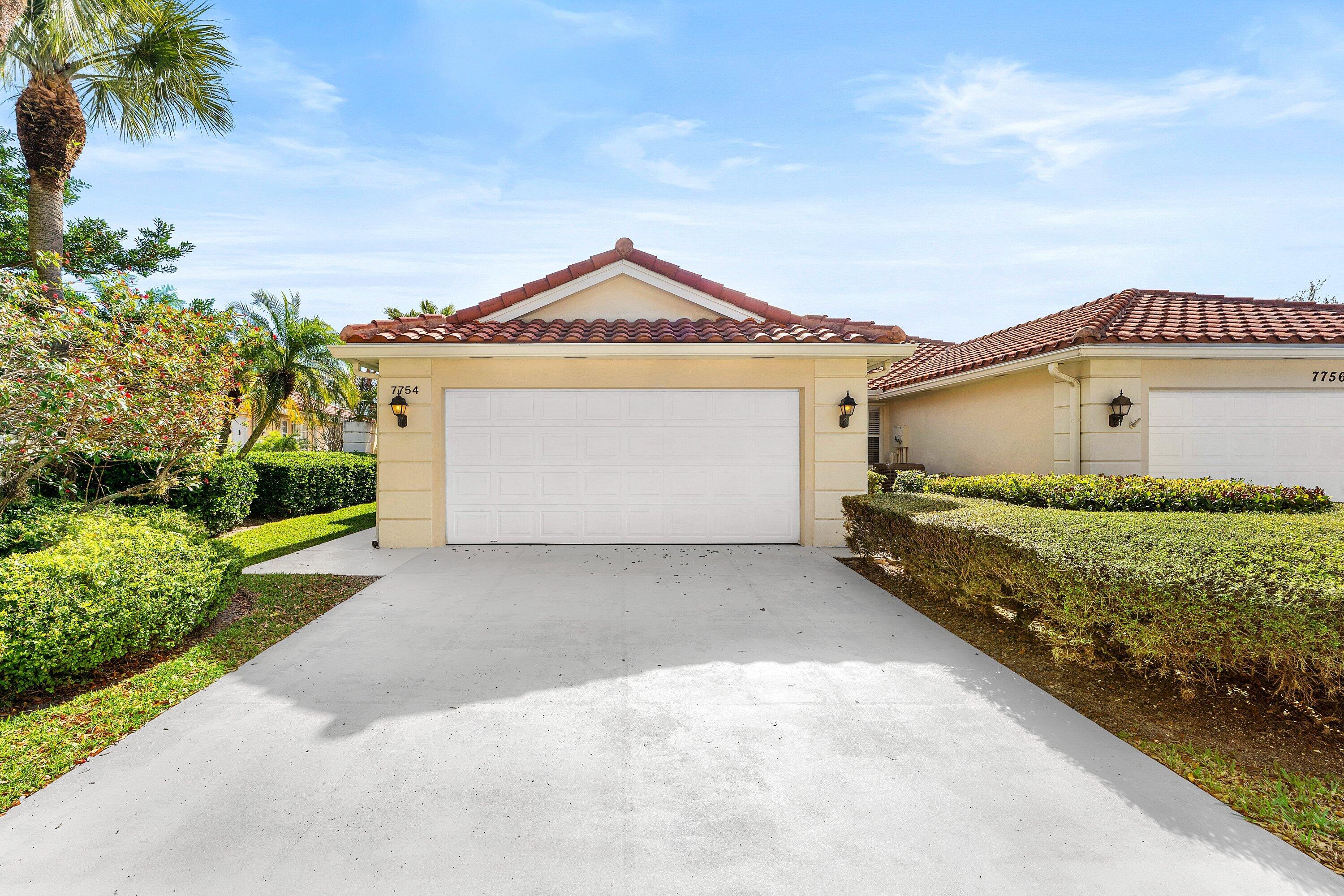 RIVERWALK PL 9 - Residential