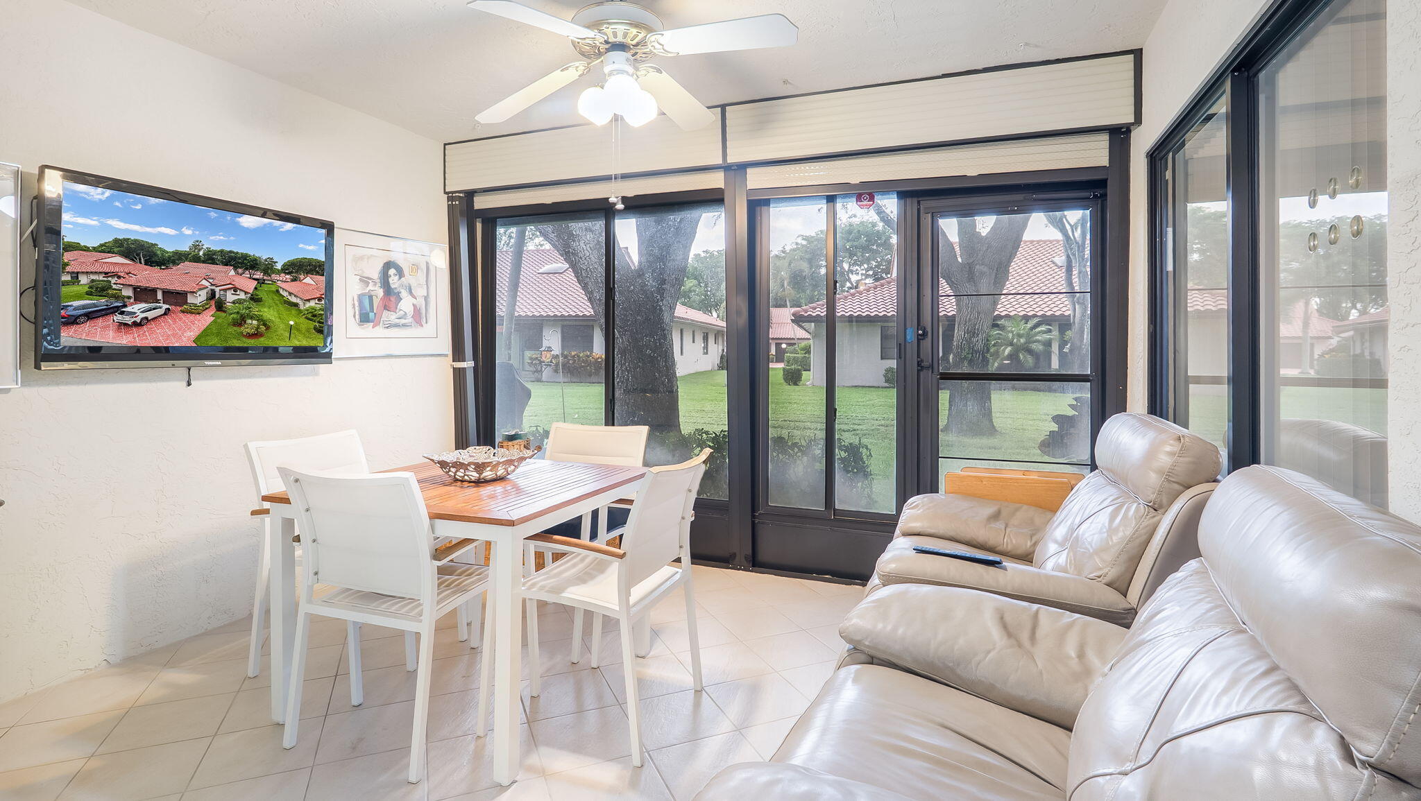 HUNTINGTON POINTE - Residential