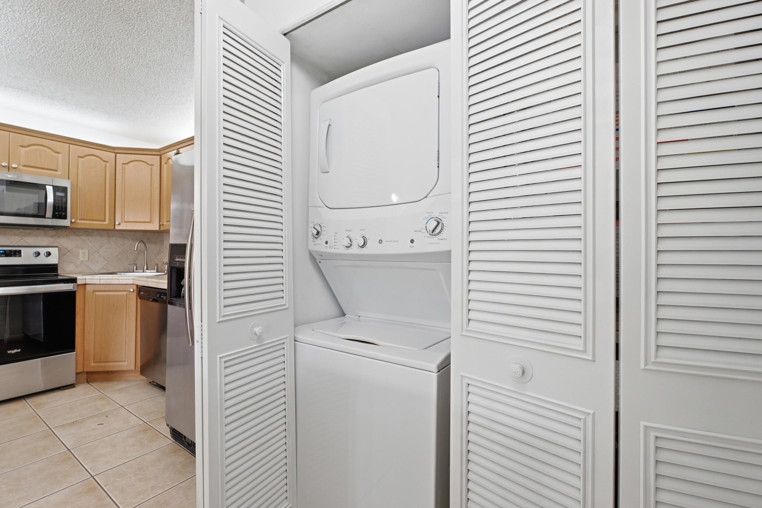 PINE RIDGE NORTH I CONDO - Residential Lease