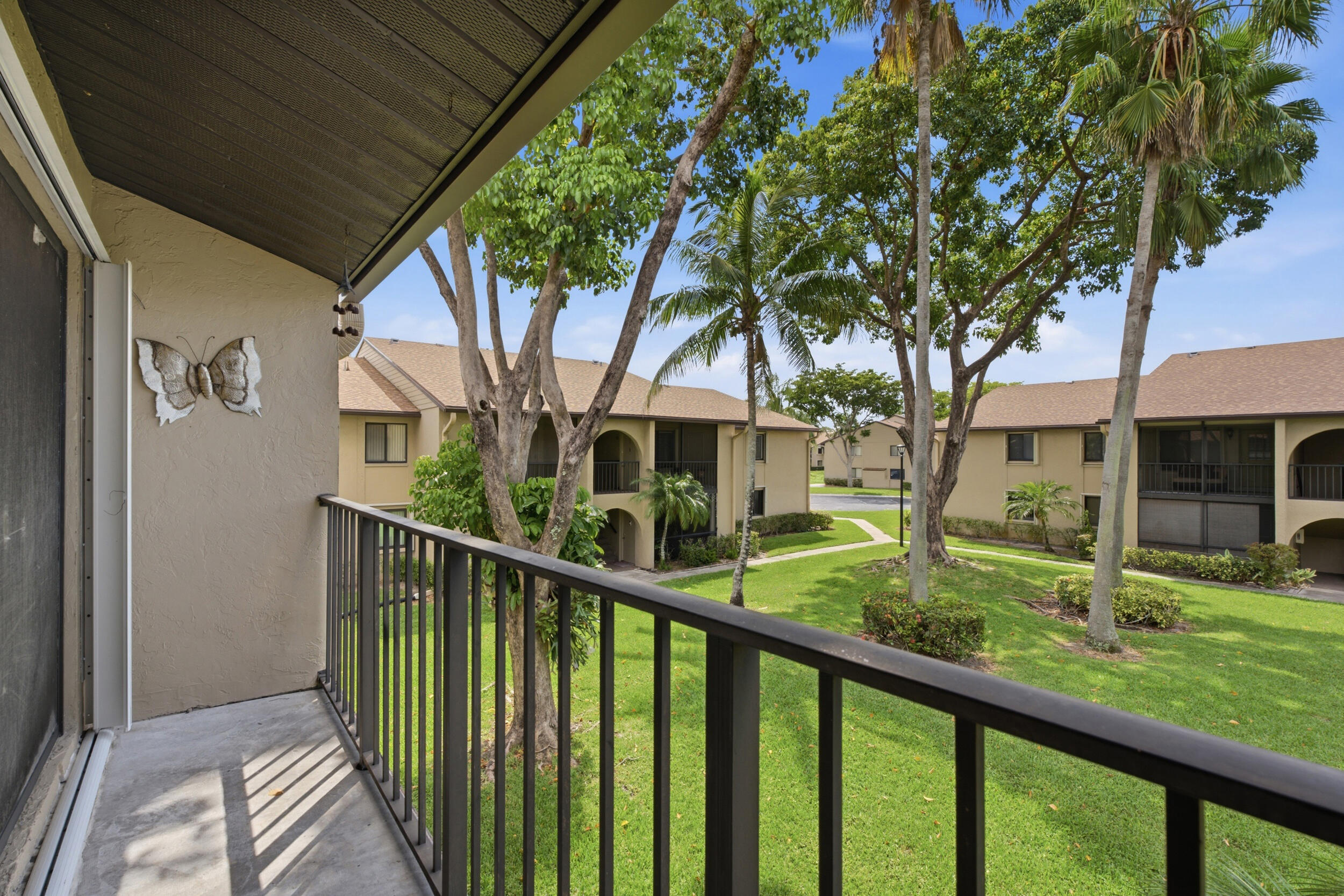 PINE RIDGE NORTH I CONDO - Residential Lease
