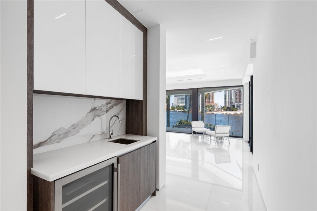Gould Island 15-62 B - Residential