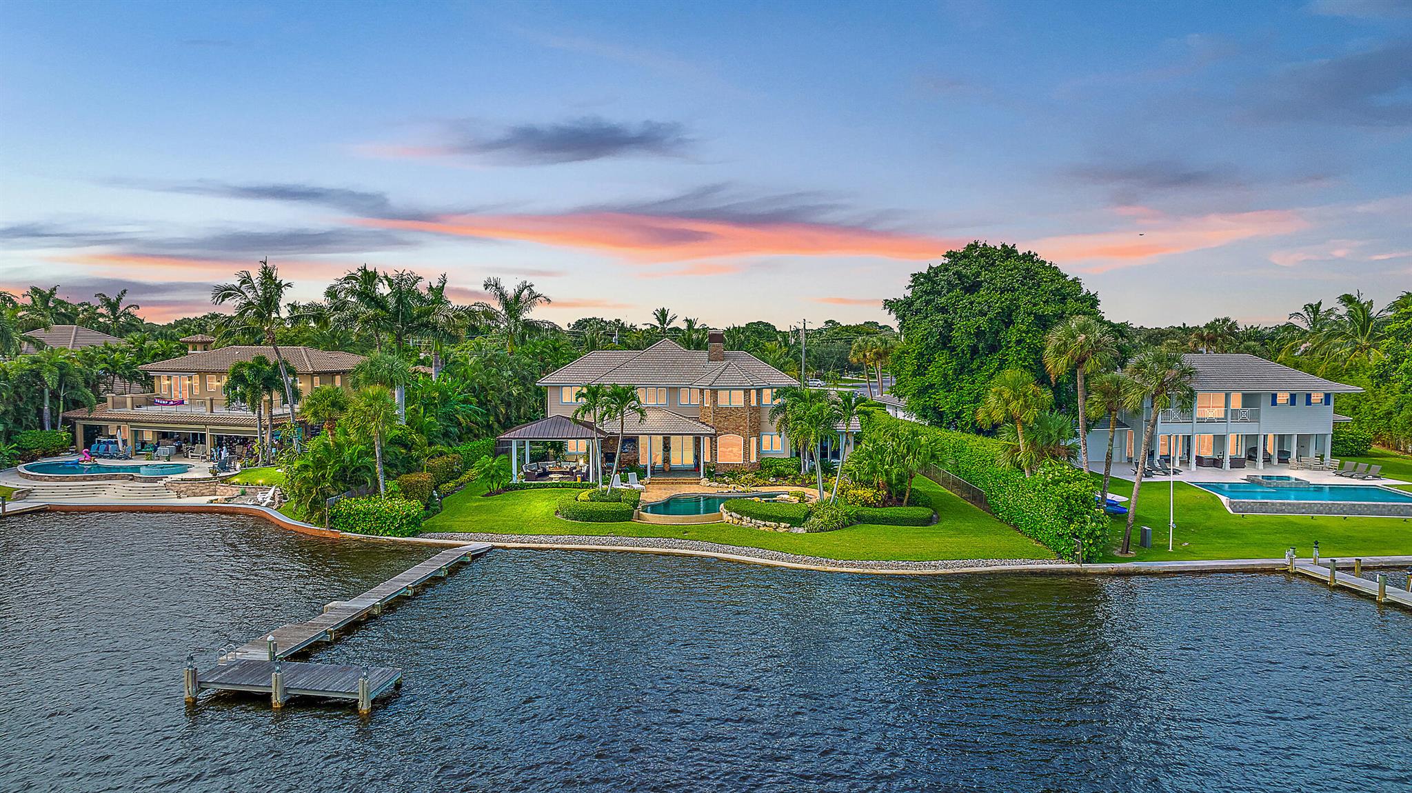 Tequesta Country Club - Residential