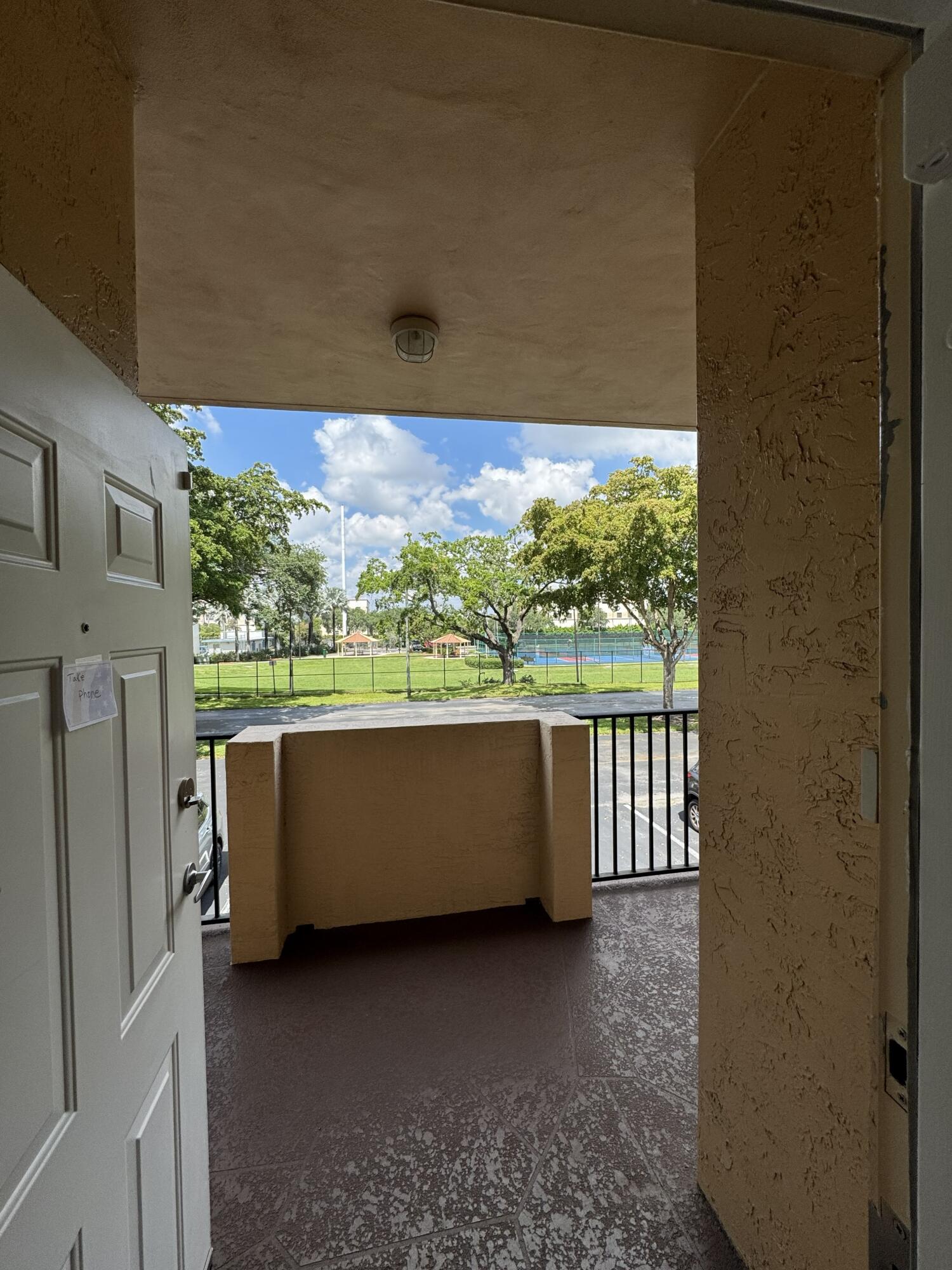 CORAL GATE XII CONDO - Residential