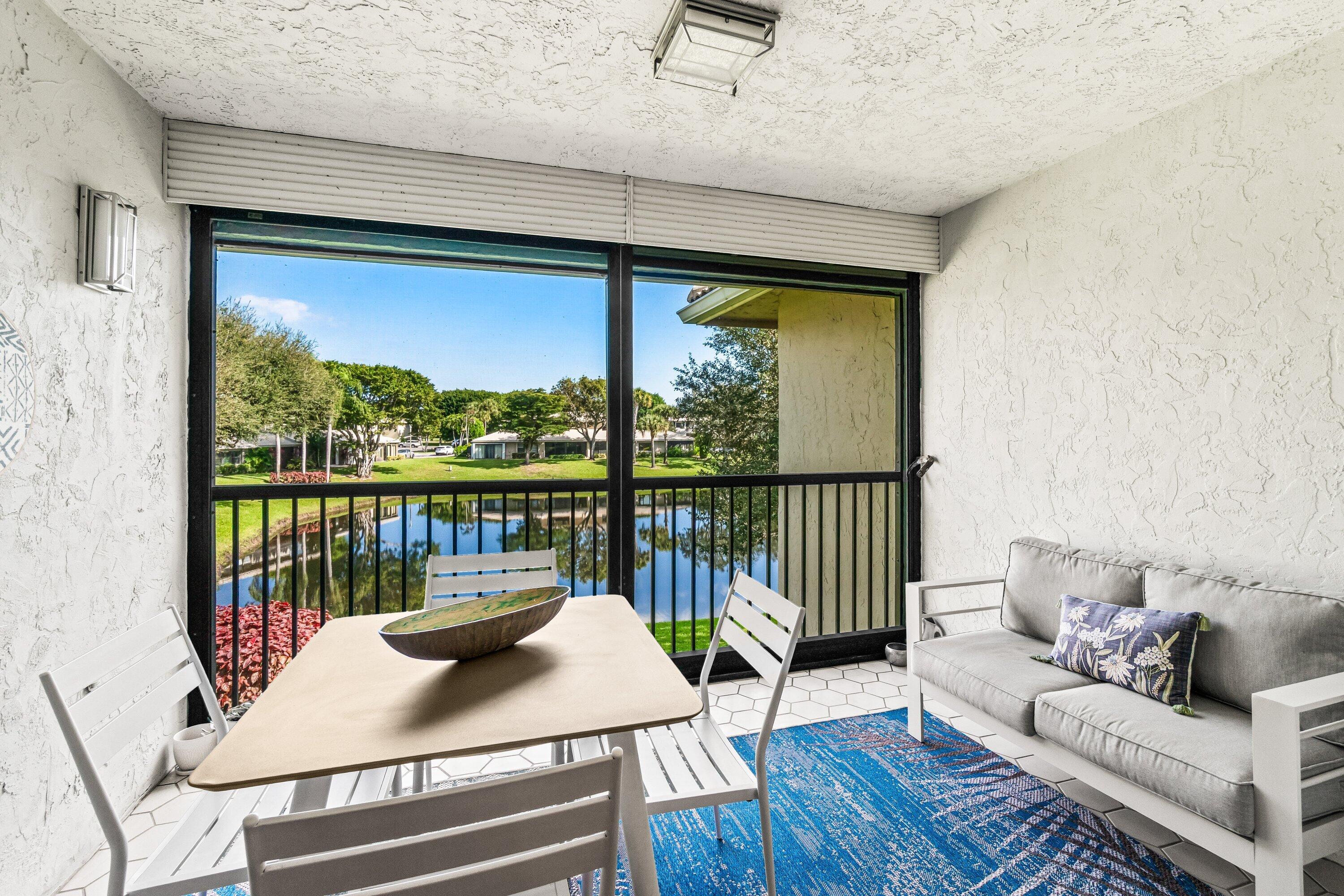 STRATFORD AT HUNTERS RUN CONDO - Residential