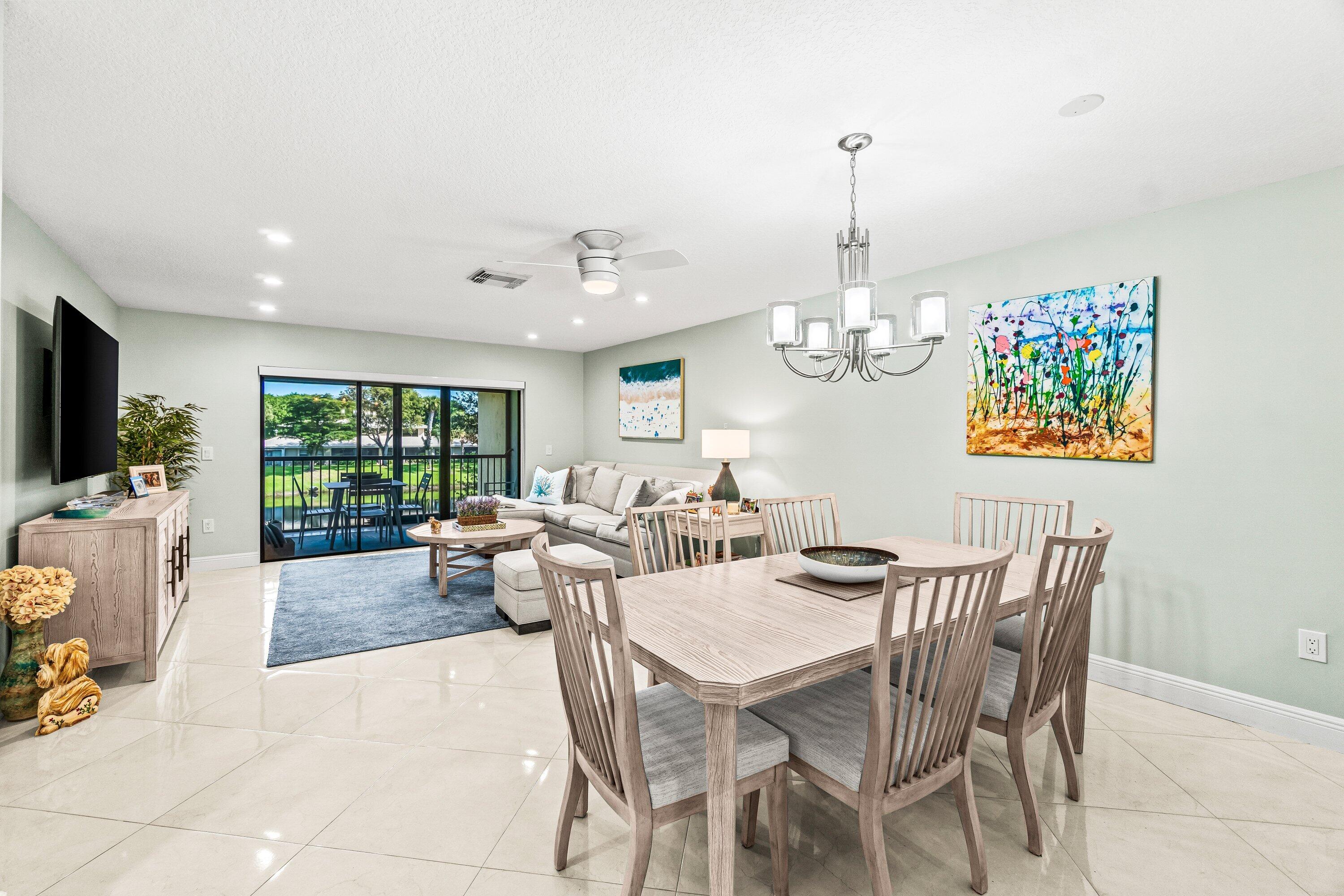 STRATFORD AT HUNTERS RUN CONDO - Residential