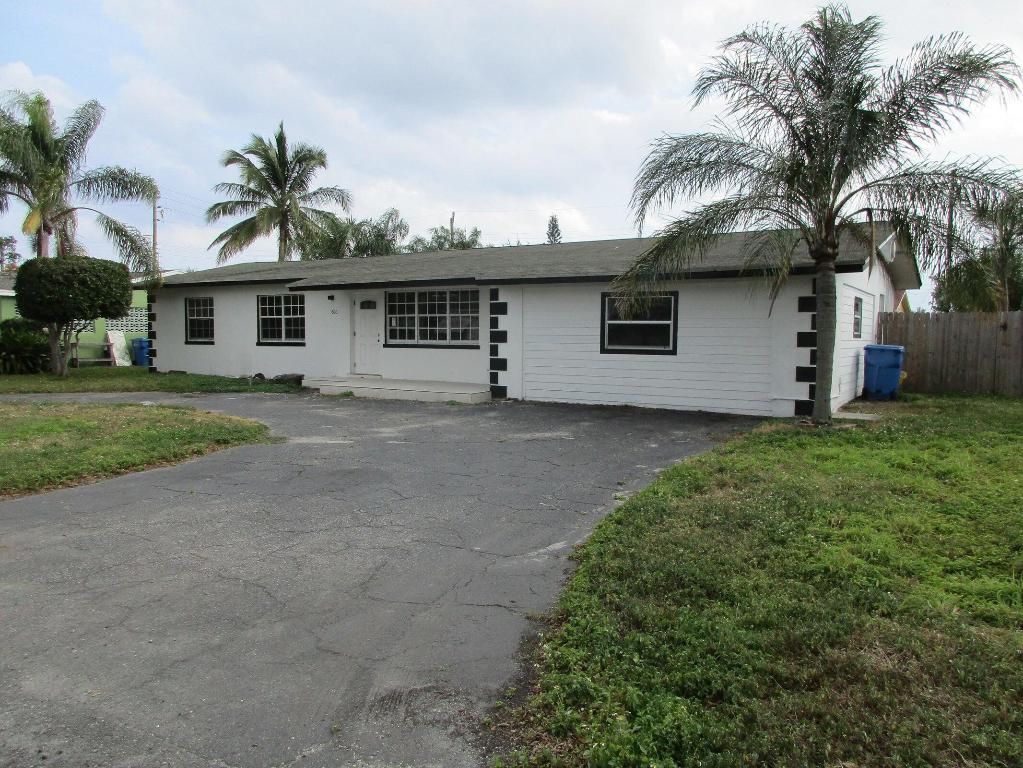 PALM BEACH RIDGE - Residential