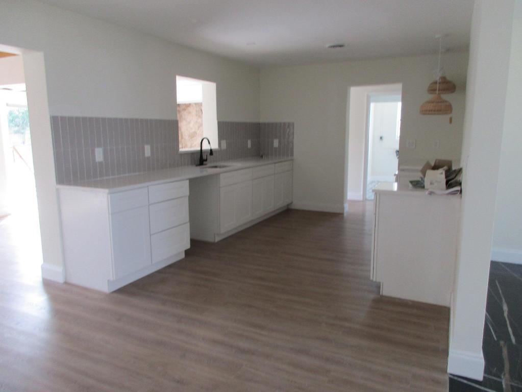 PALM BEACH RIDGE - Residential
