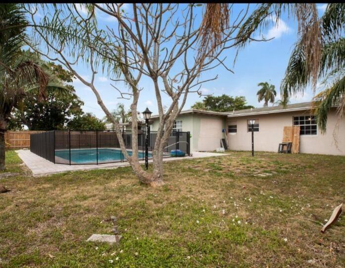 PALM BEACH RIDGE - Residential