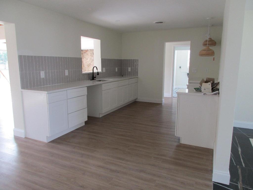 PALM BEACH RIDGE - Residential