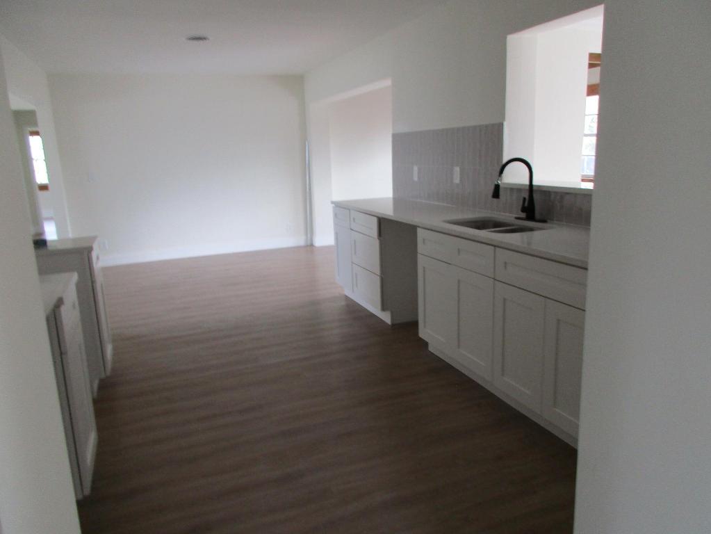 PALM BEACH RIDGE - Residential