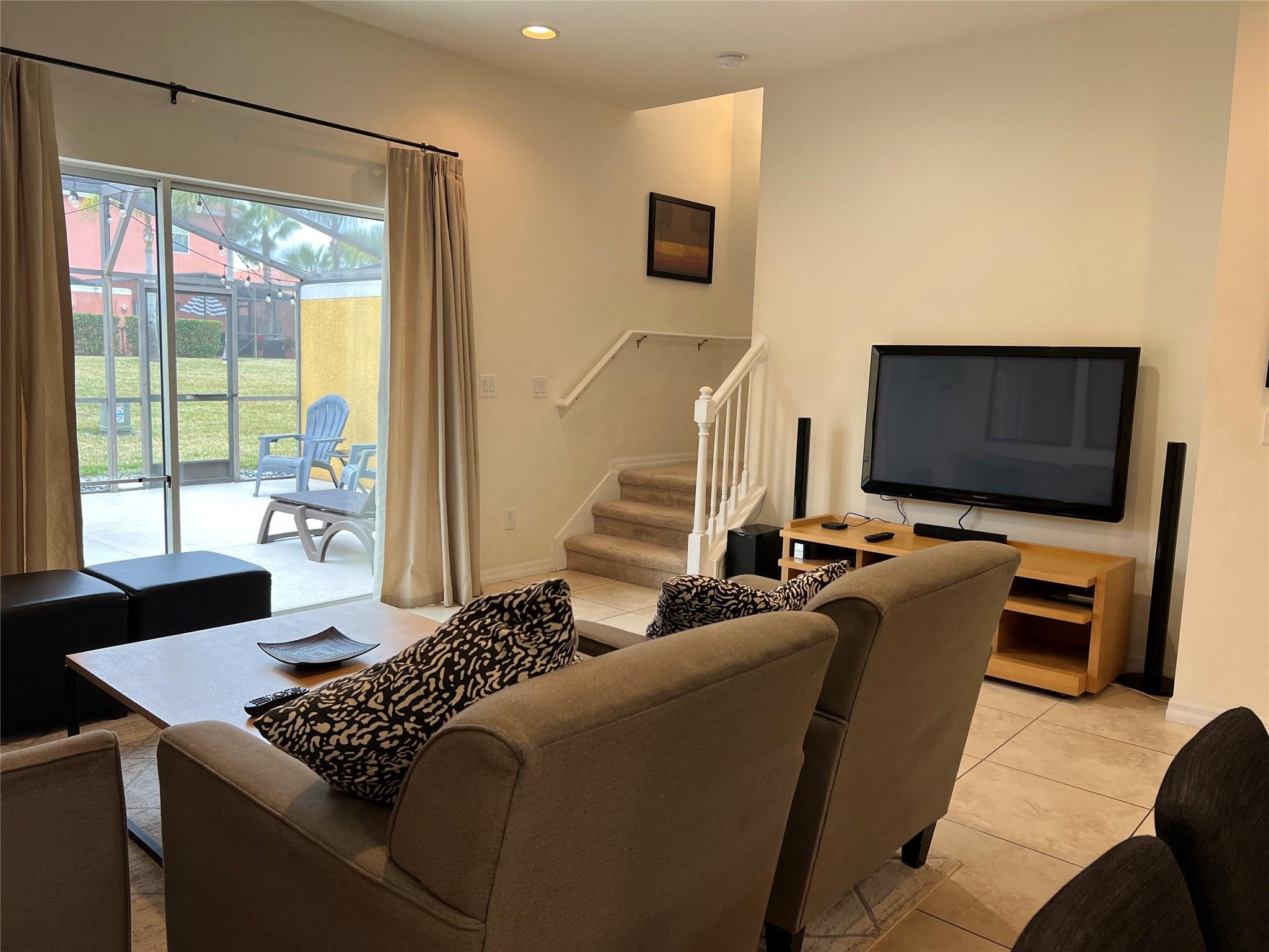 ENCANTADA - Residential