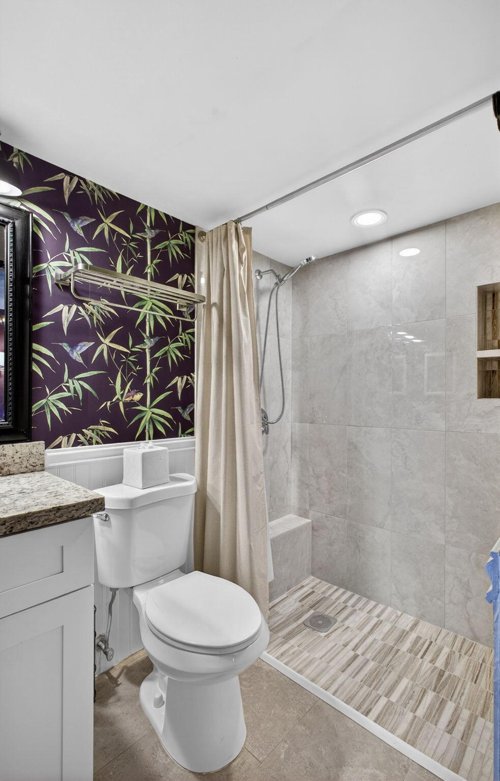 SEA RISE CONDO - Residential