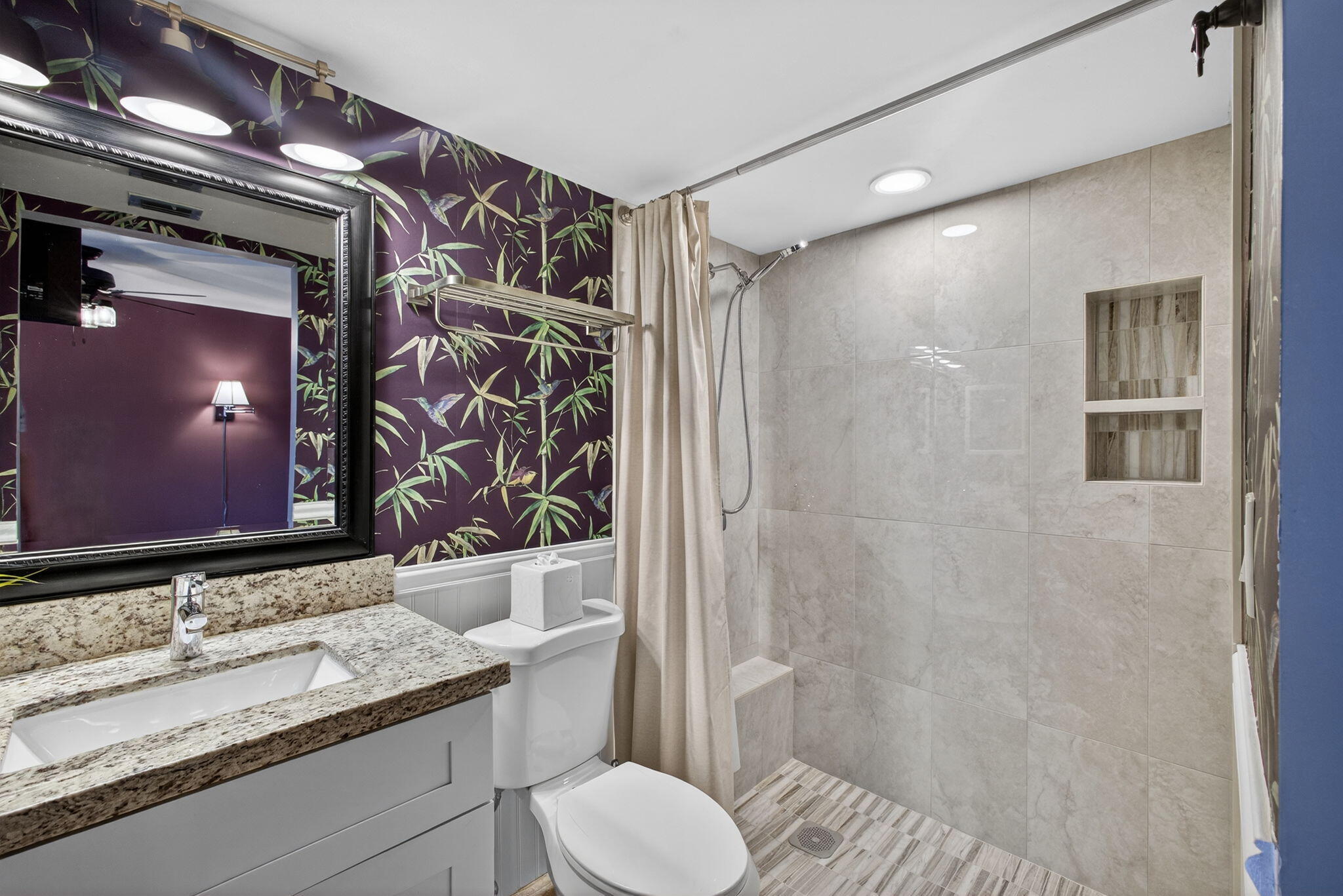 SEA RISE CONDO - Residential