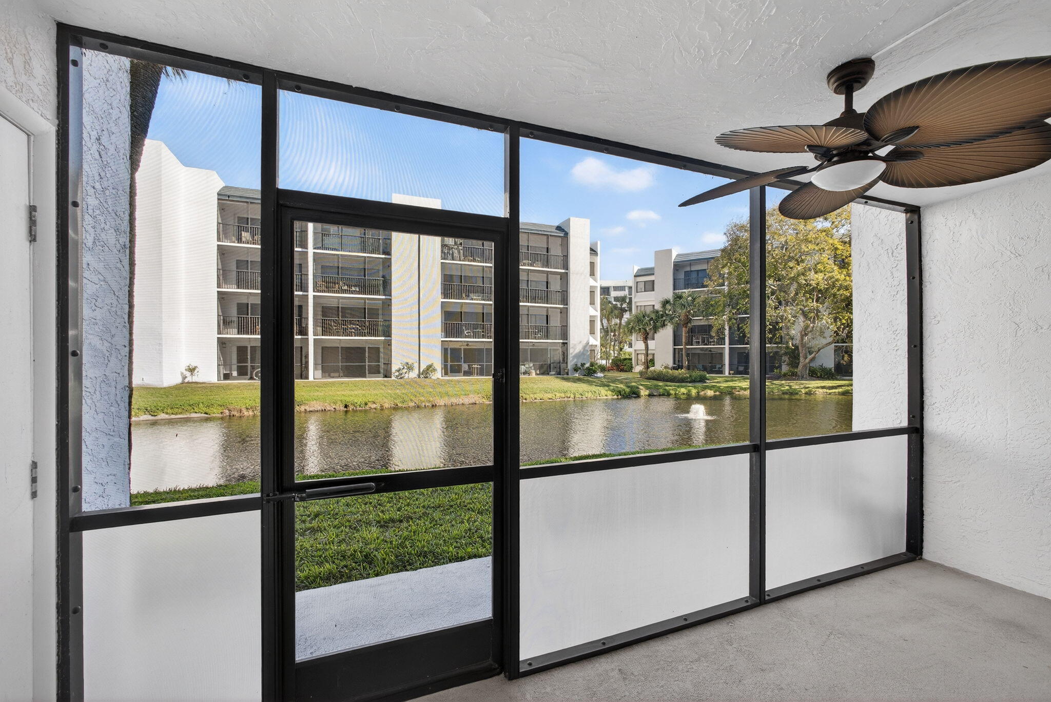 SEA RISE CONDO - Residential