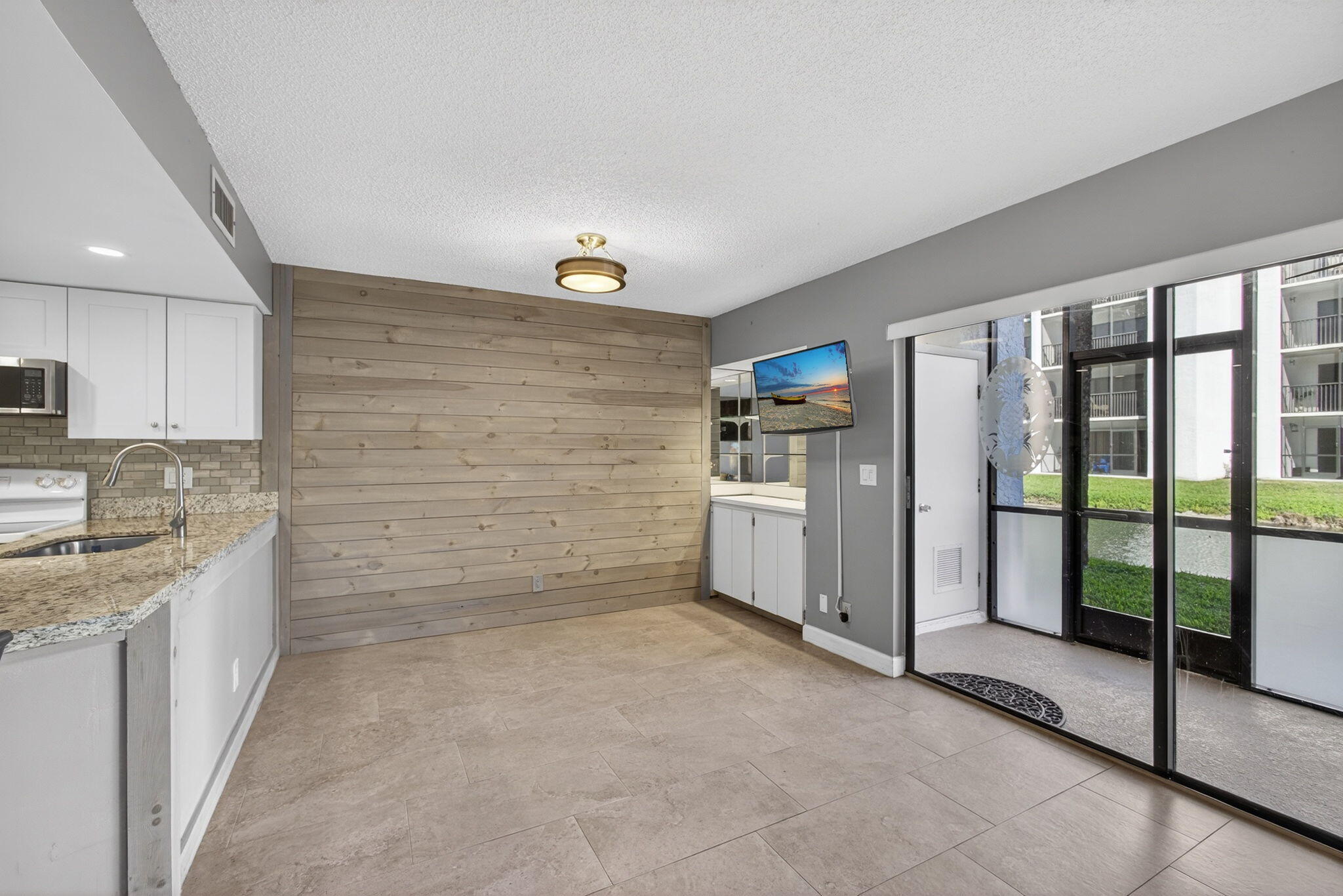 SEA RISE CONDO - Residential