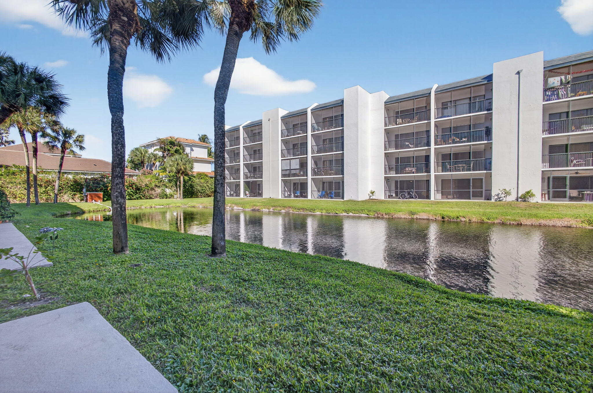 SEA RISE CONDO - Residential