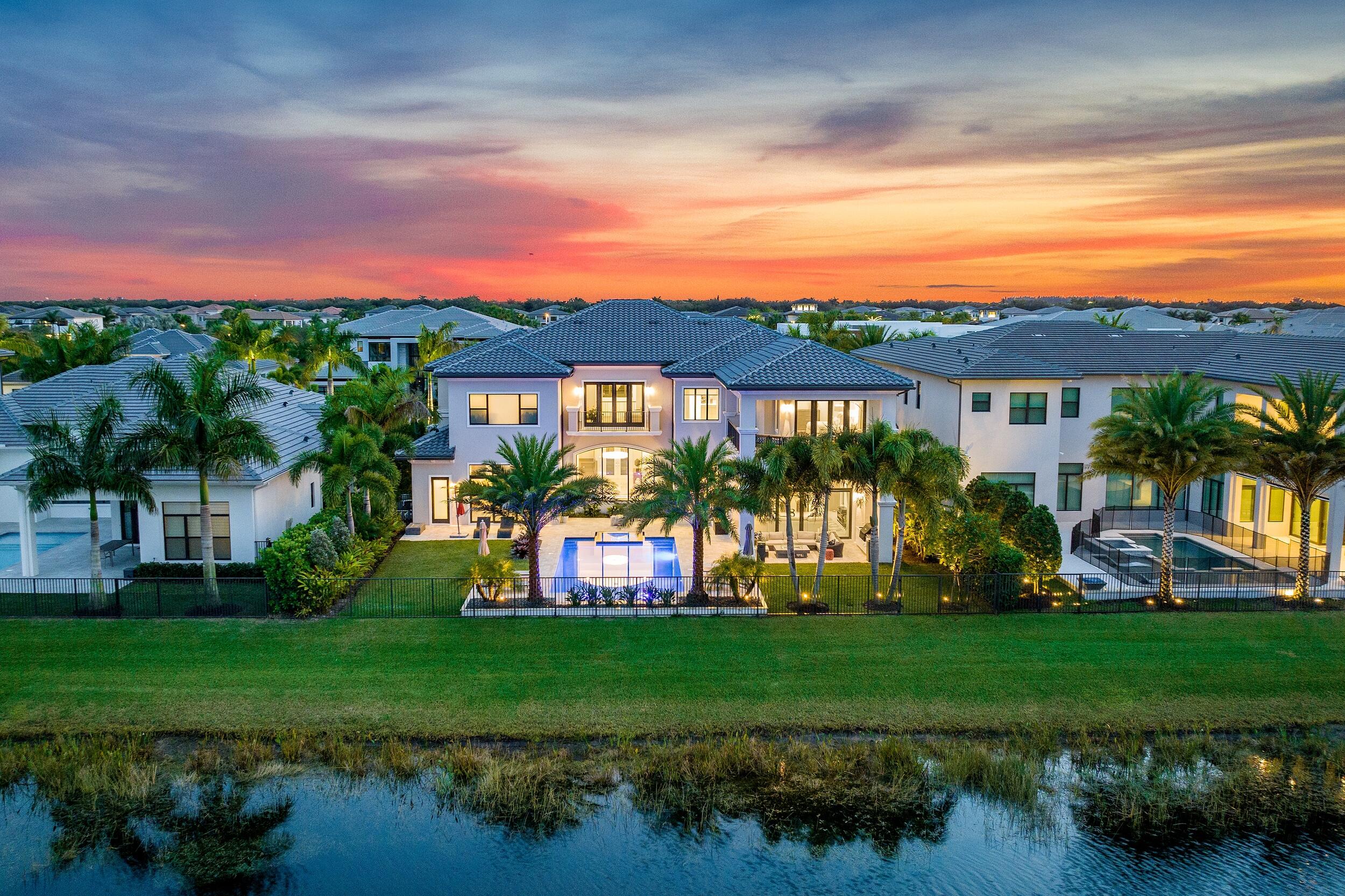 BOCA BRIDGES - Residential