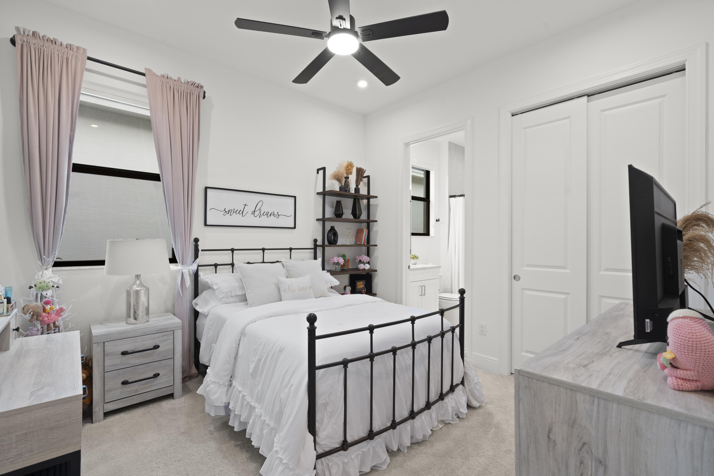 VERANDA ESTATES PHASE 1 - Residential