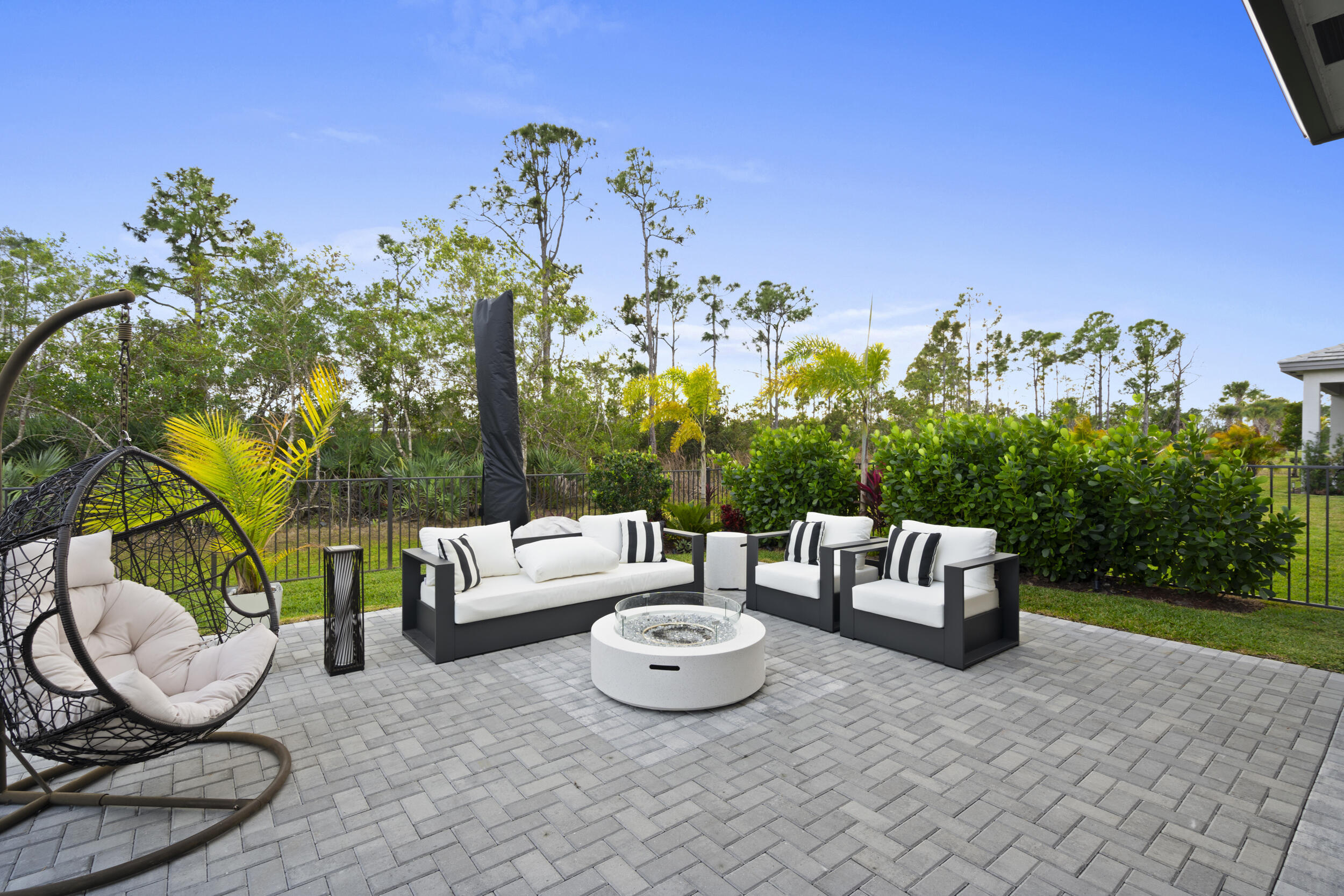 VERANDA ESTATES PHASE 1 - Residential